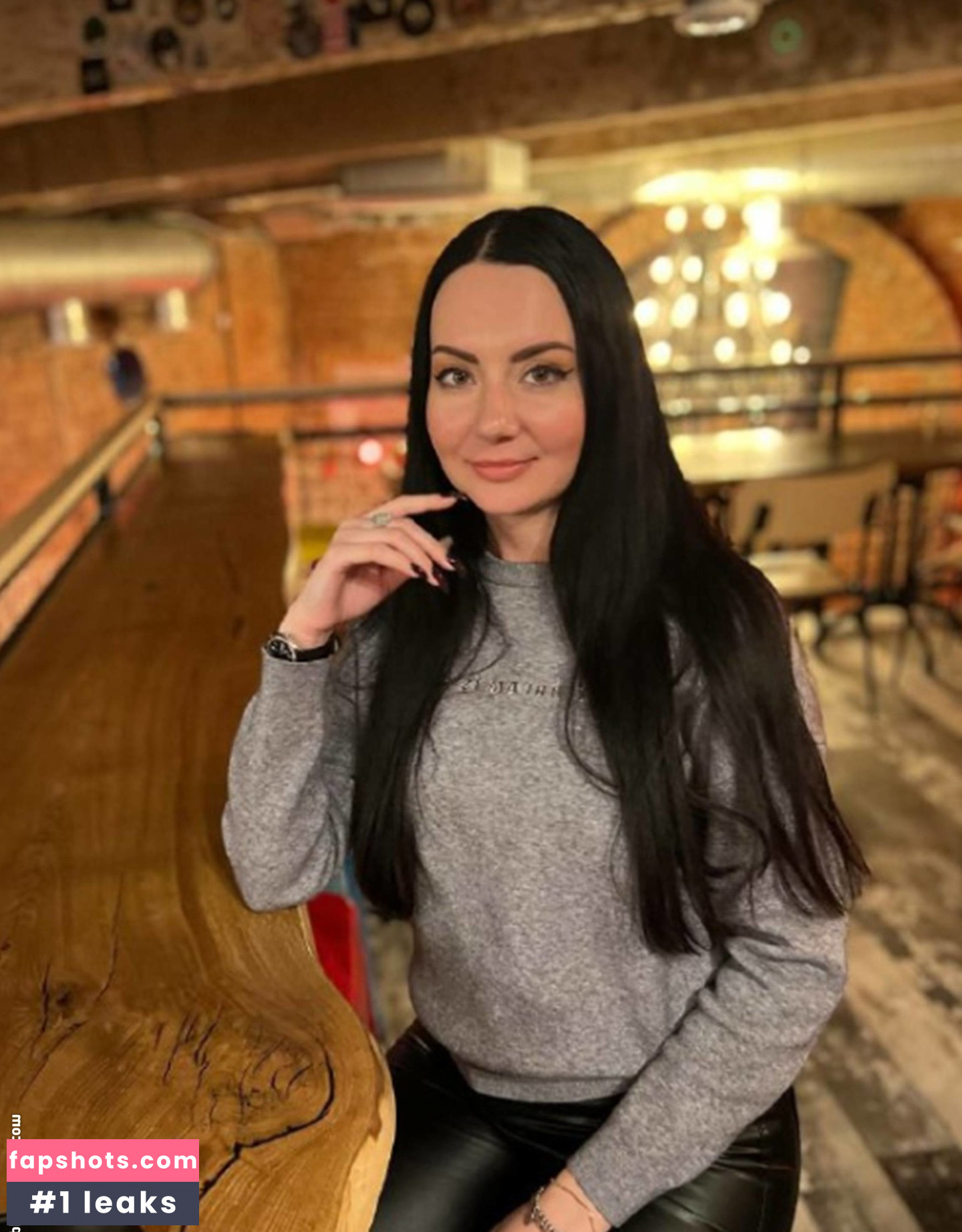 ASMR Kate Lullaby gallery photo #21