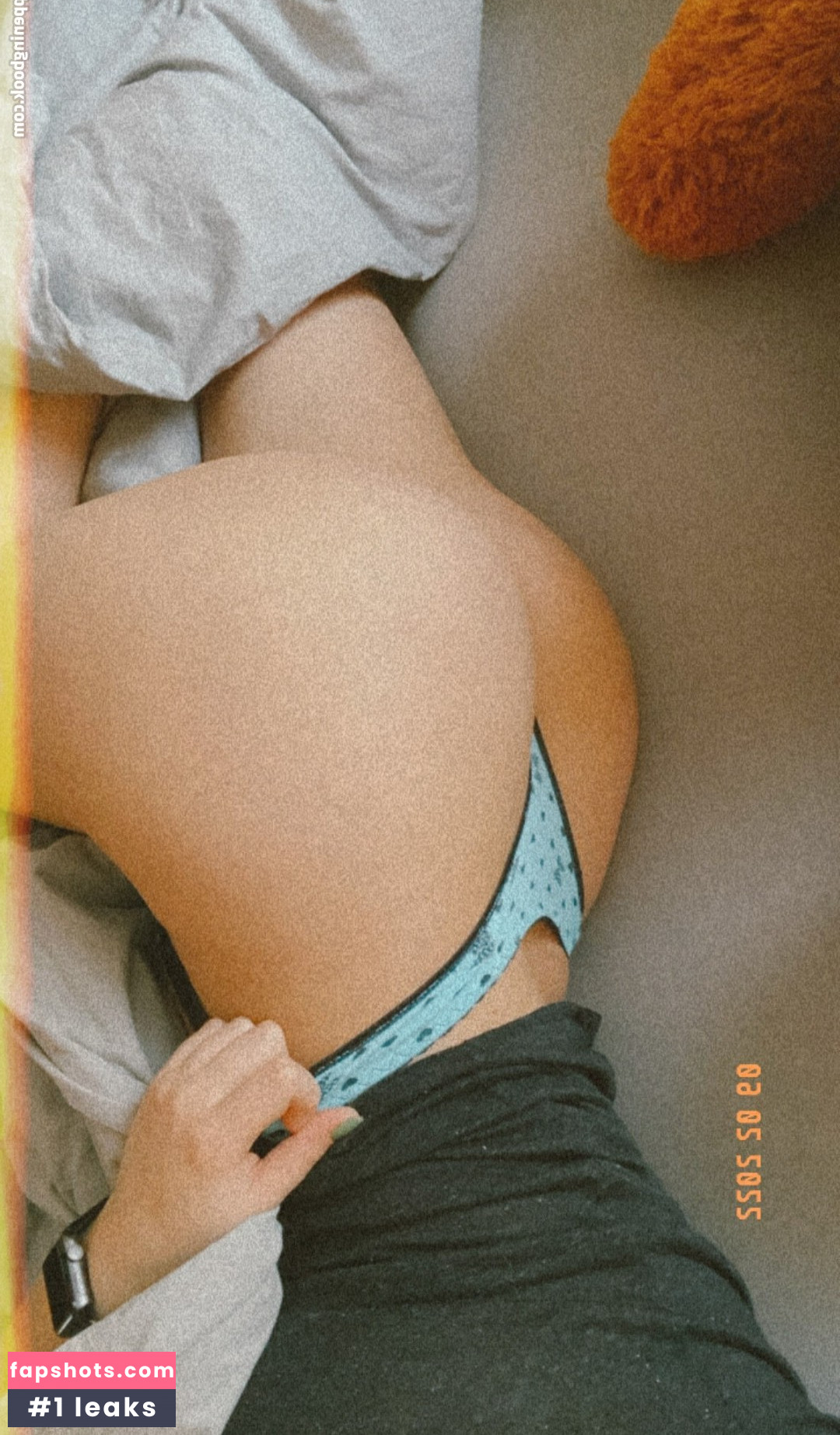 ASMR Massage gallery photo #185