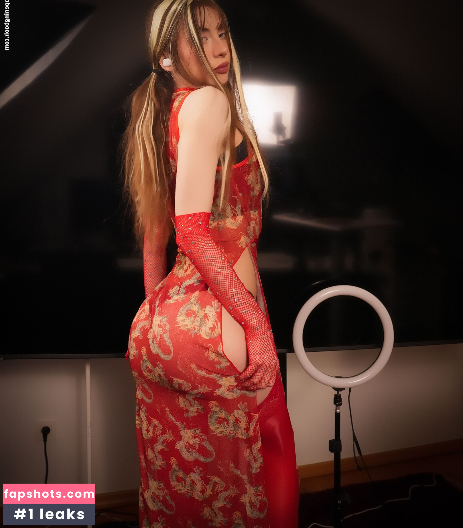 ASMR Onuri gallery photo #21
