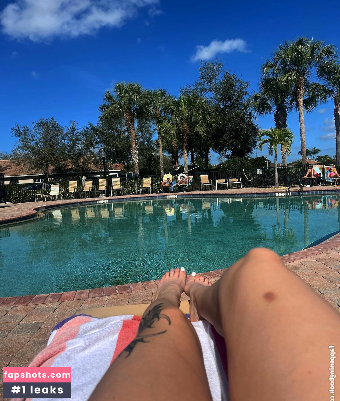 ASMR Rebecca gallery photo #13