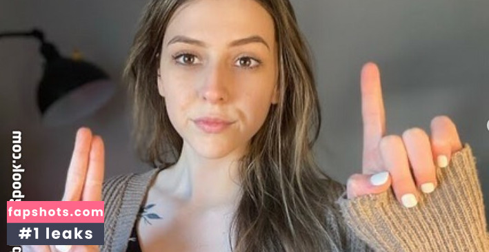 ASMR Rebecca gallery photo #19