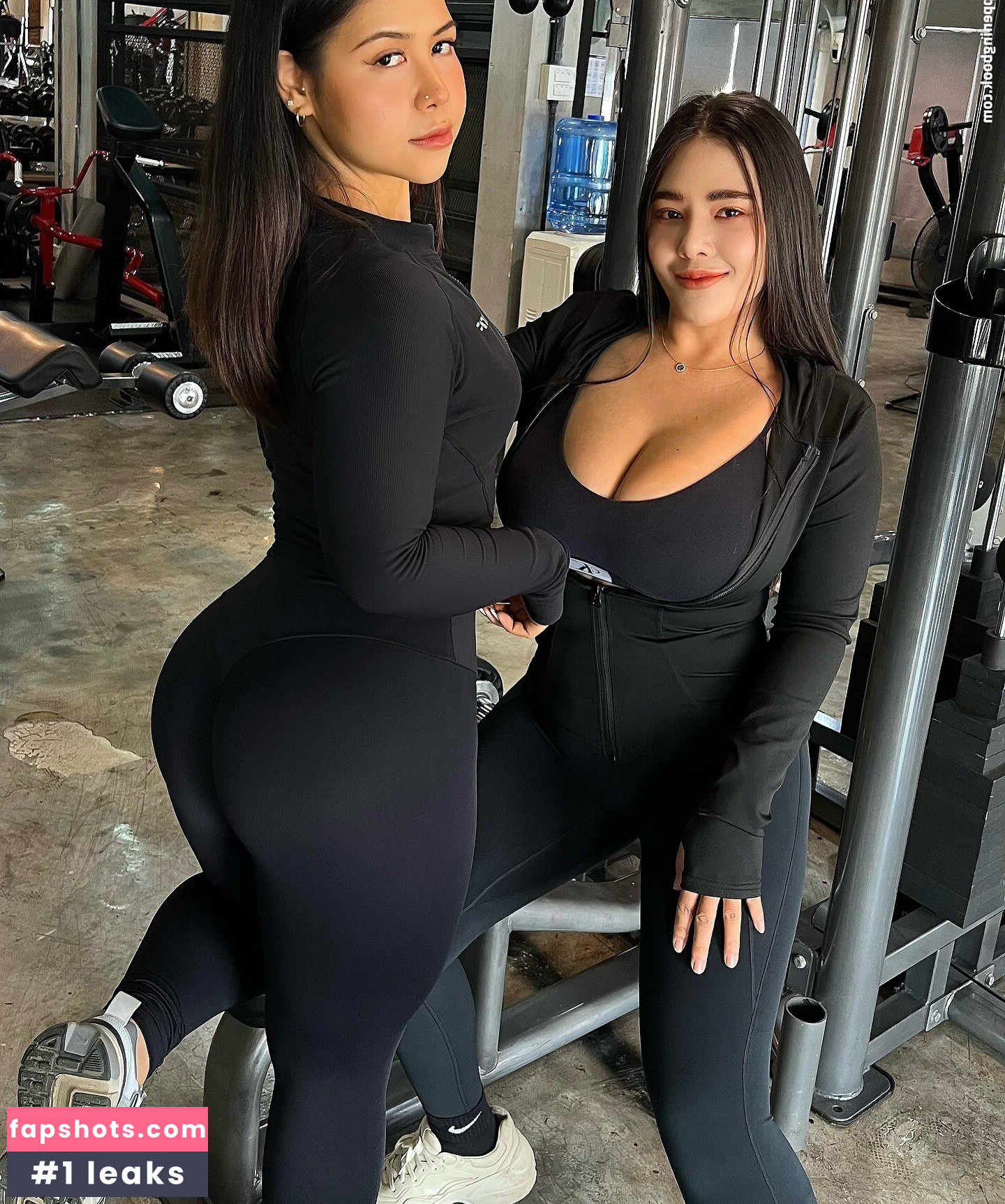 ASMR Wan gallery photo #17