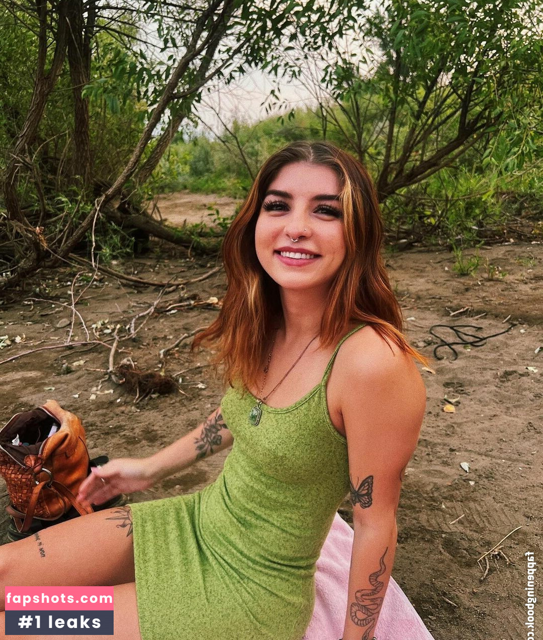 Aspen Franks gallery photo #13