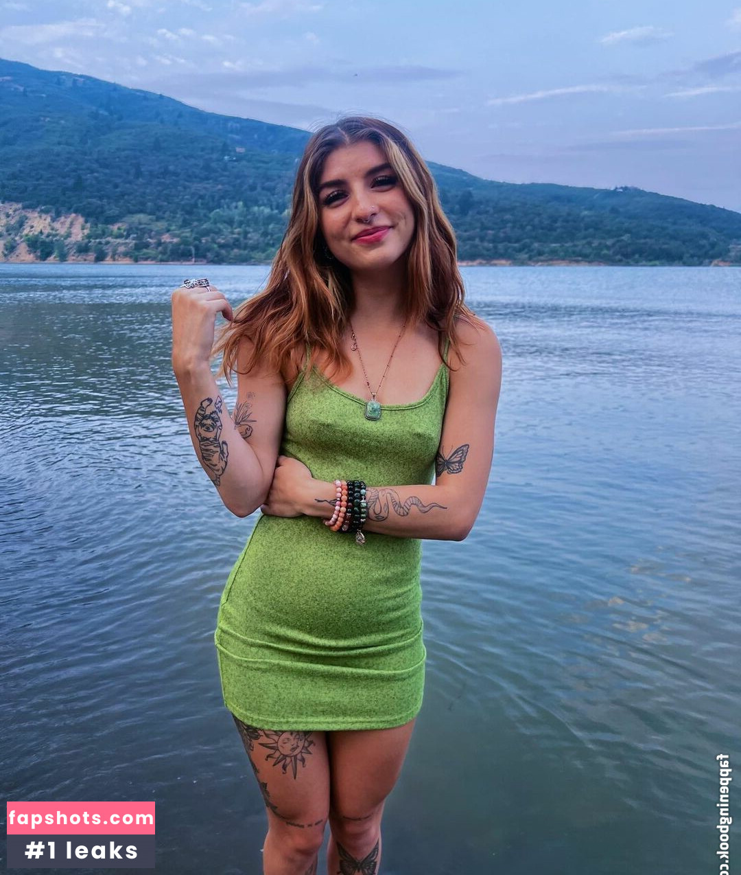 Aspen Franks gallery photo #5