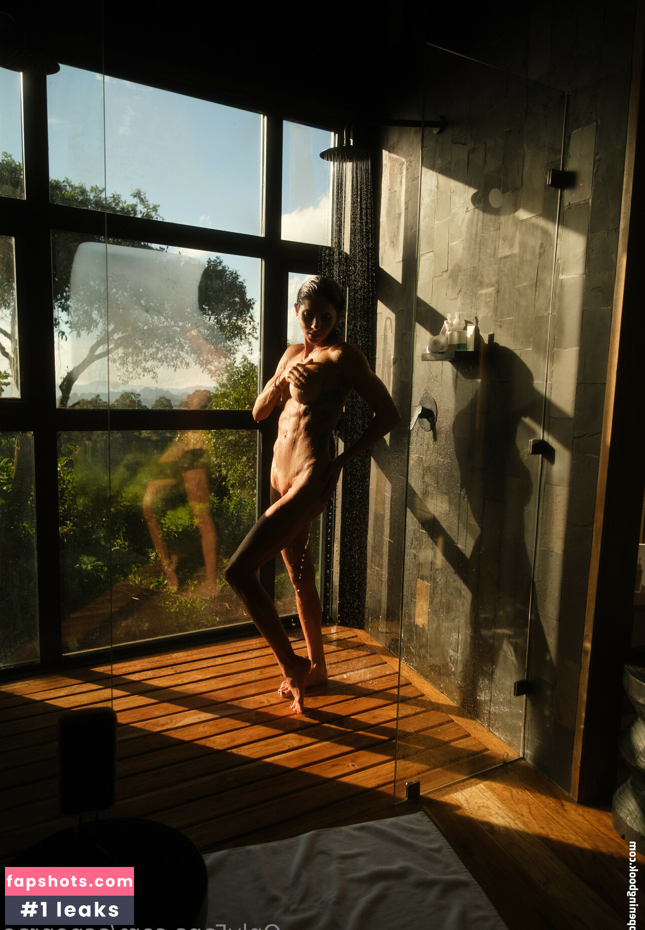 Aspen Rae gallery photo #8