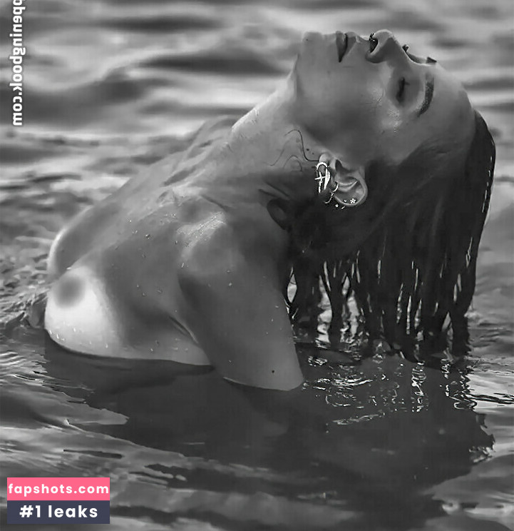 Asrın Bianchi nude babe gallery