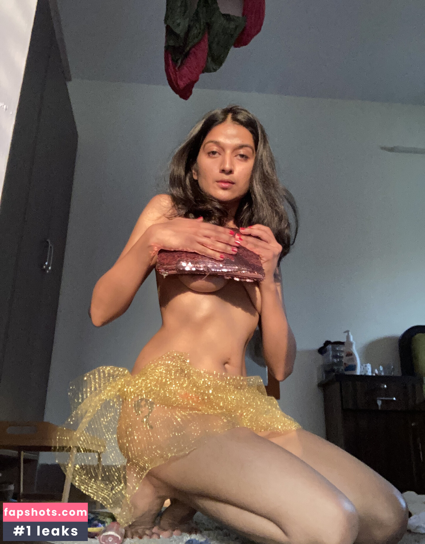 Astha Aggerwal gallery photo #3