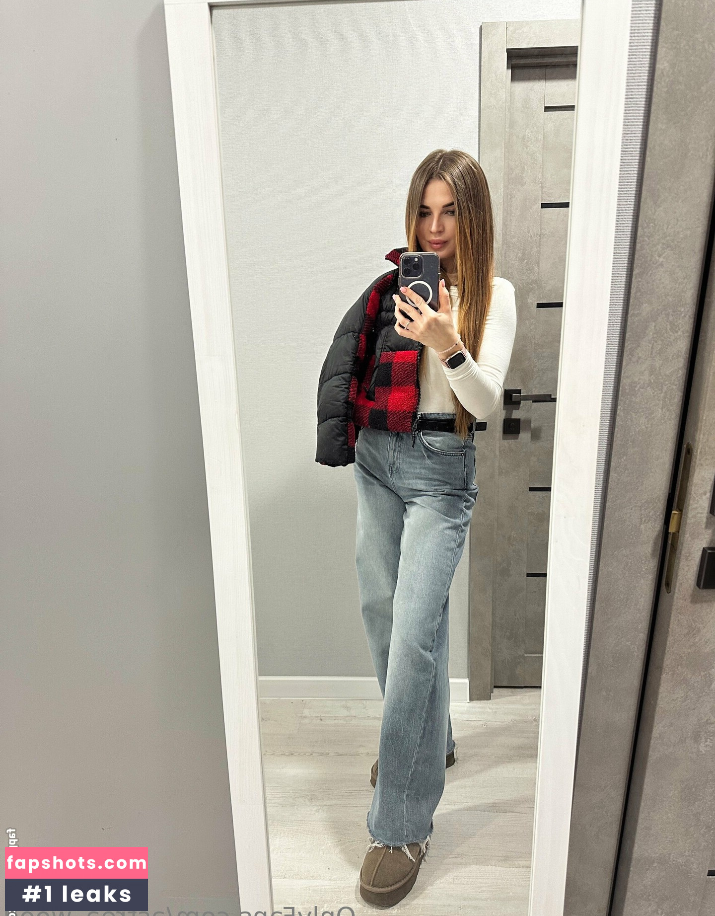 astrea_wood gallery photo #5