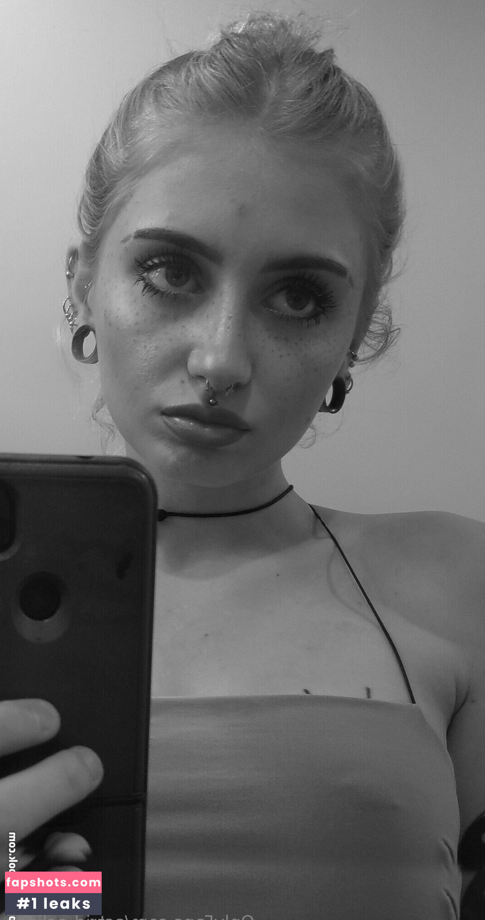 astrid-eclipse gallery photo #23