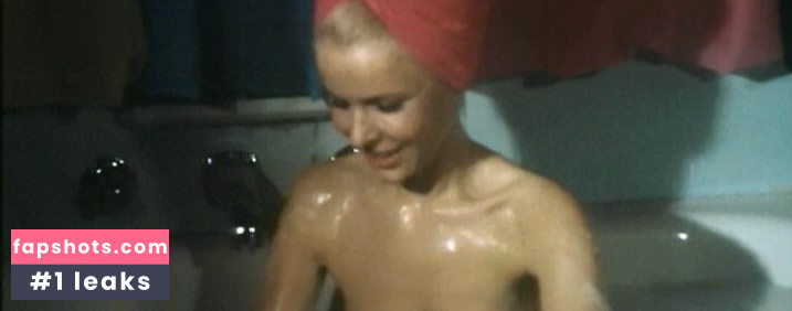 Astrid Frank gallery photo #17