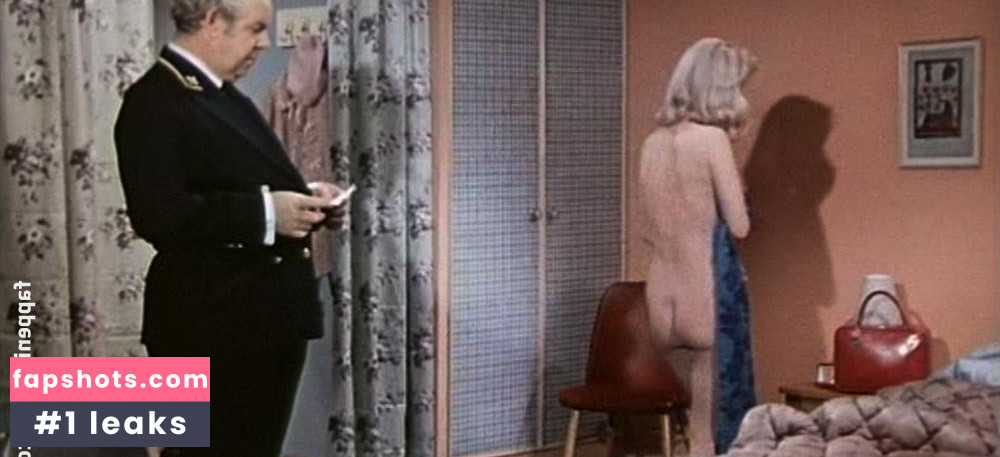 Astrid Frank gallery photo #10