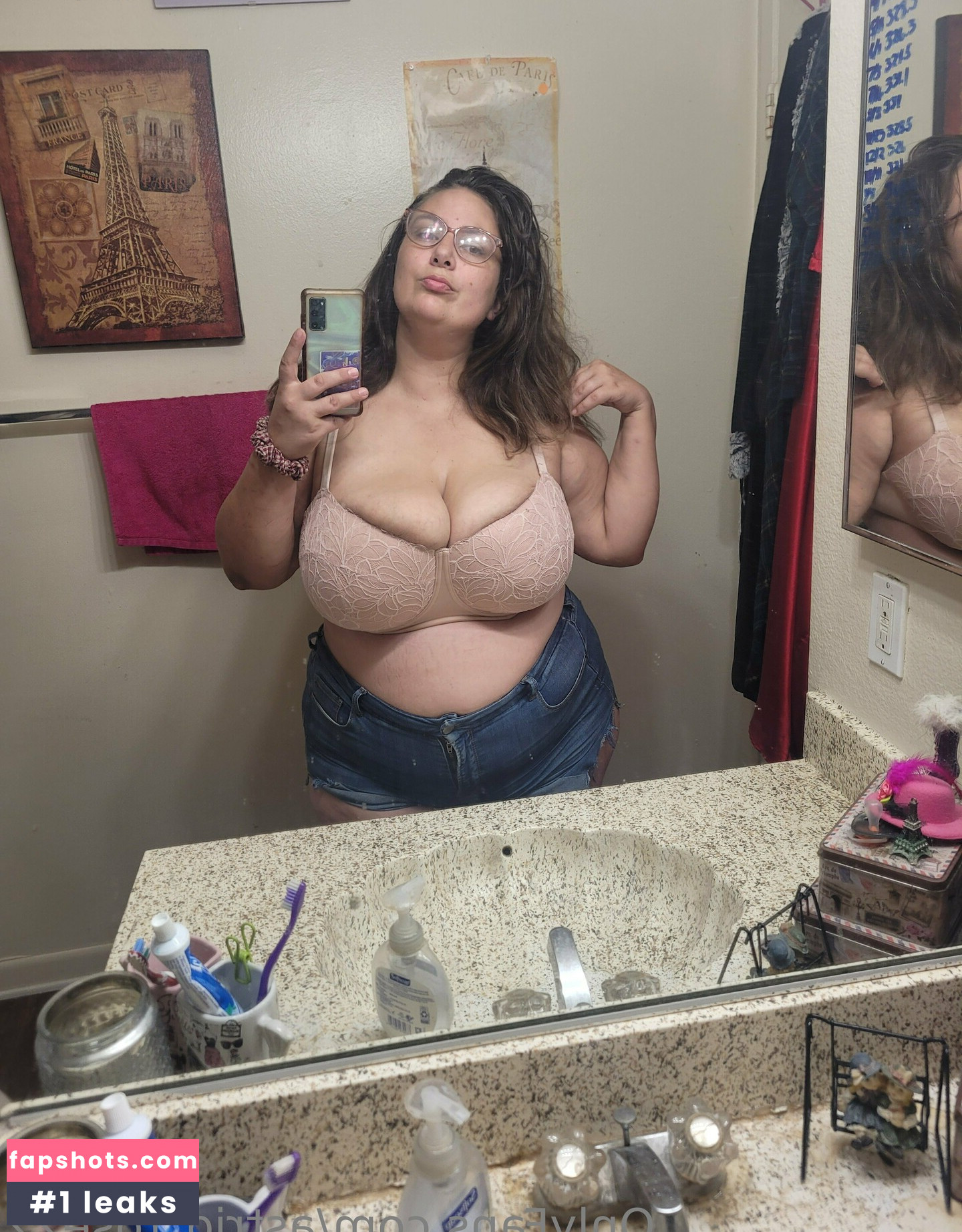 astrid_rose22 Nude Leaks OnlyFans Photos #8 - LeakJerk