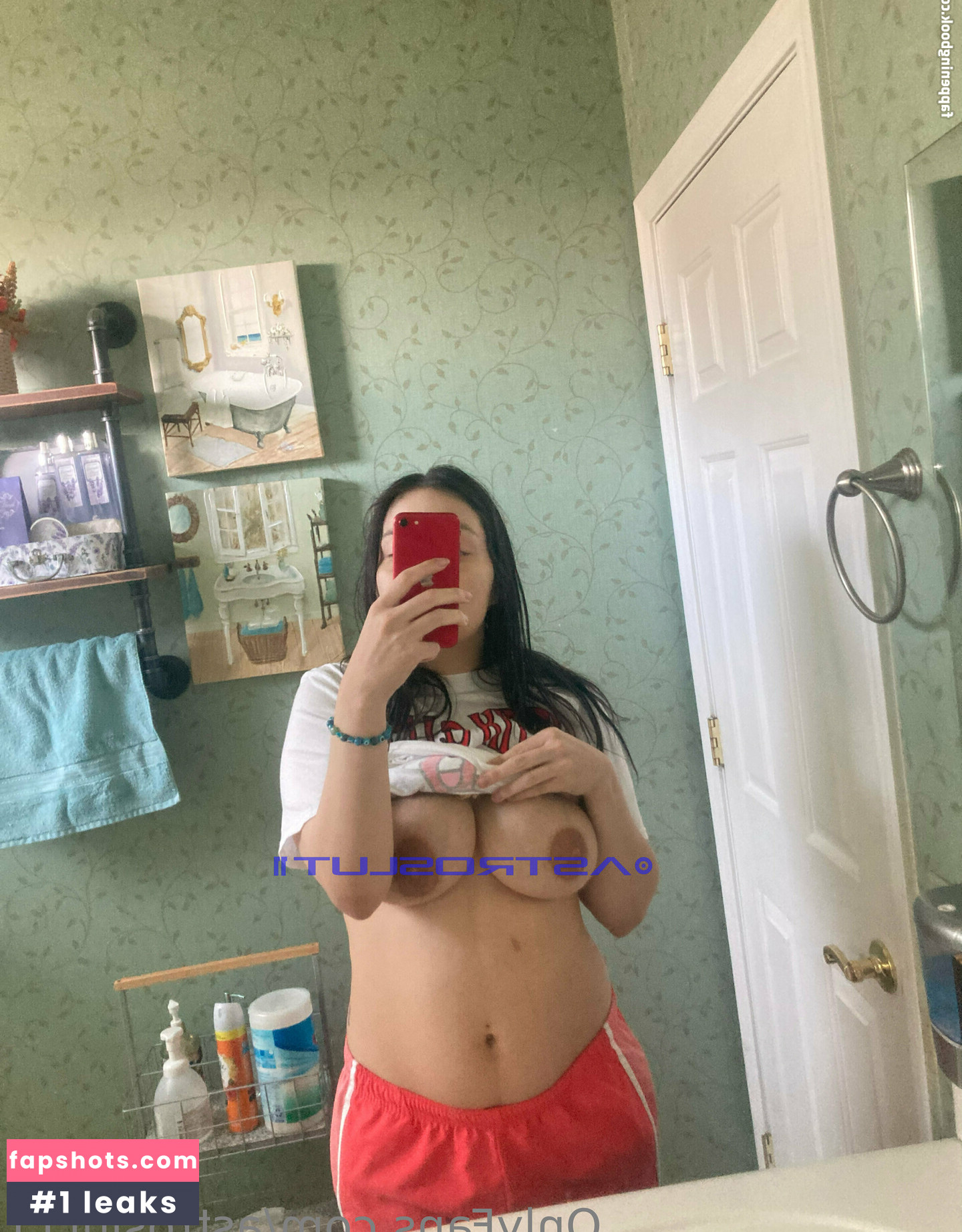 astrogirl11 gallery photo #22