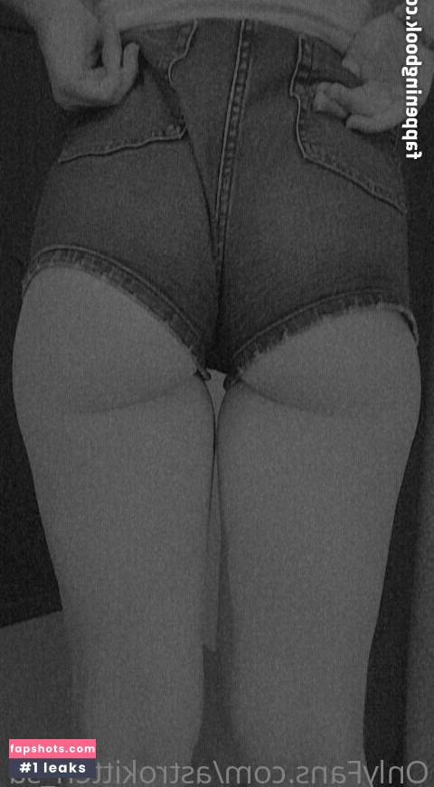 astrokitten_sa Filtración Desnuda OnlyFans Foto #19 - Fapshots