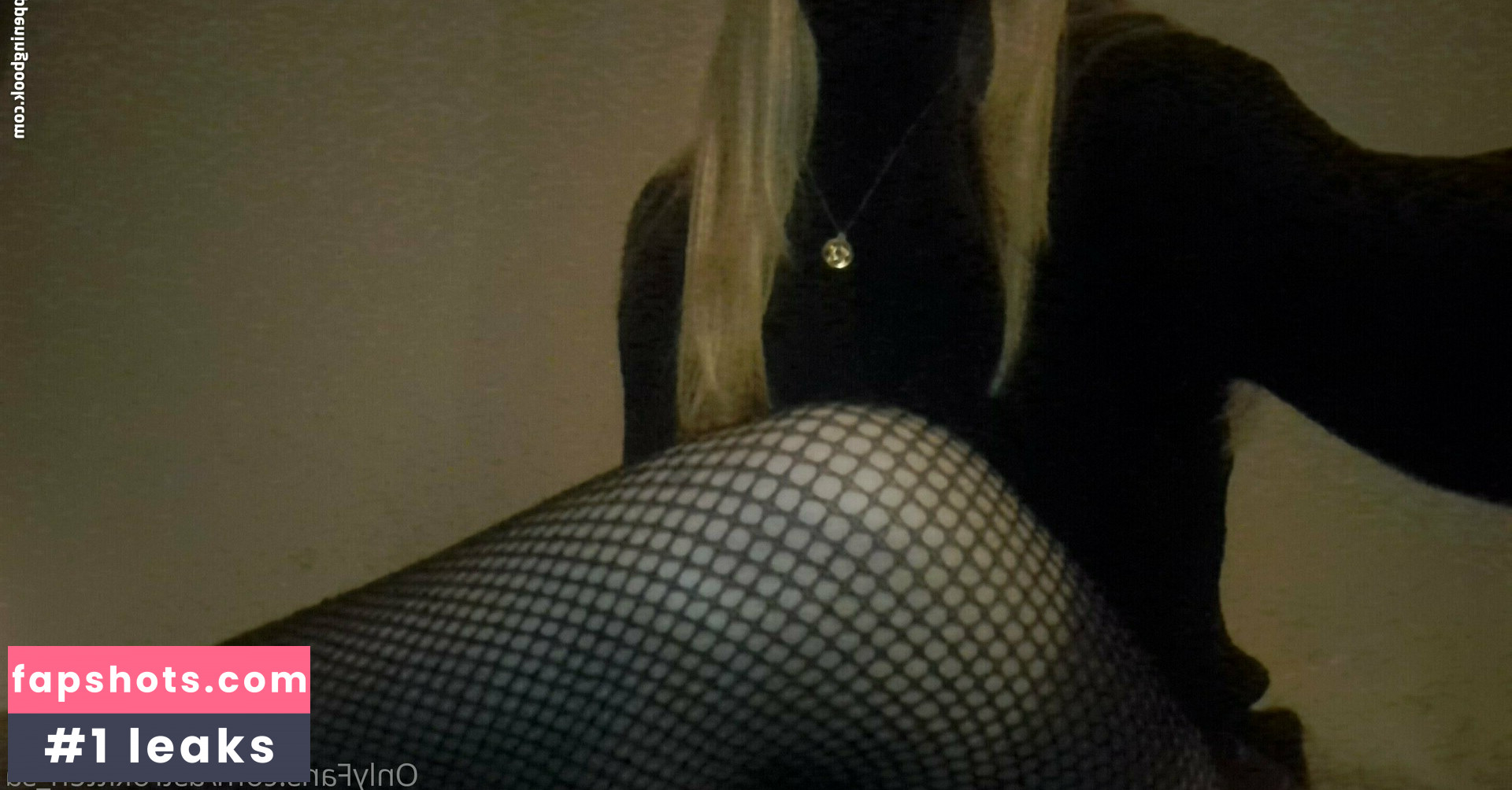 astrokitten_sa Filtración Desnuda OnlyFans Foto #9 - Fapshots