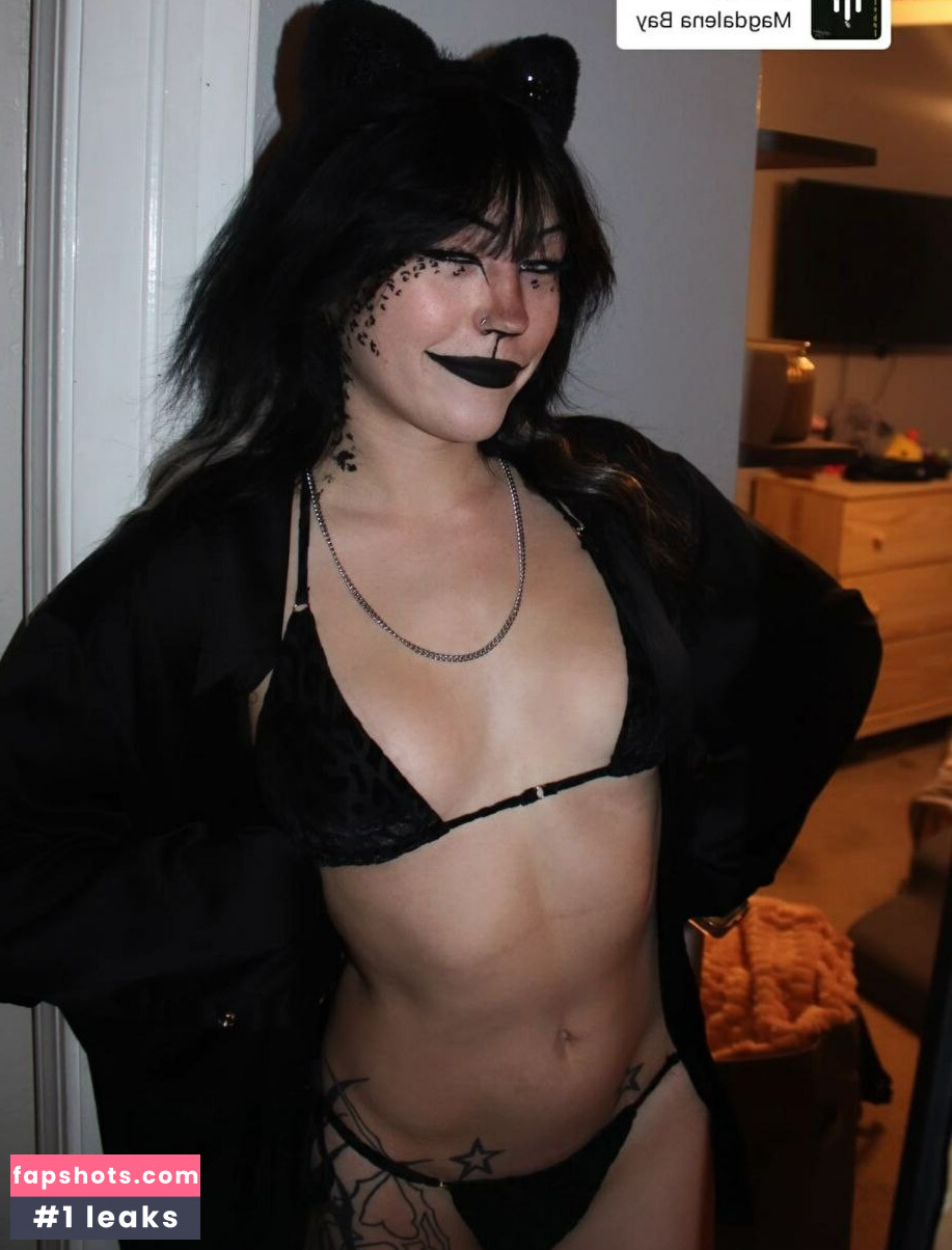 Astrouxx gallery photo #7