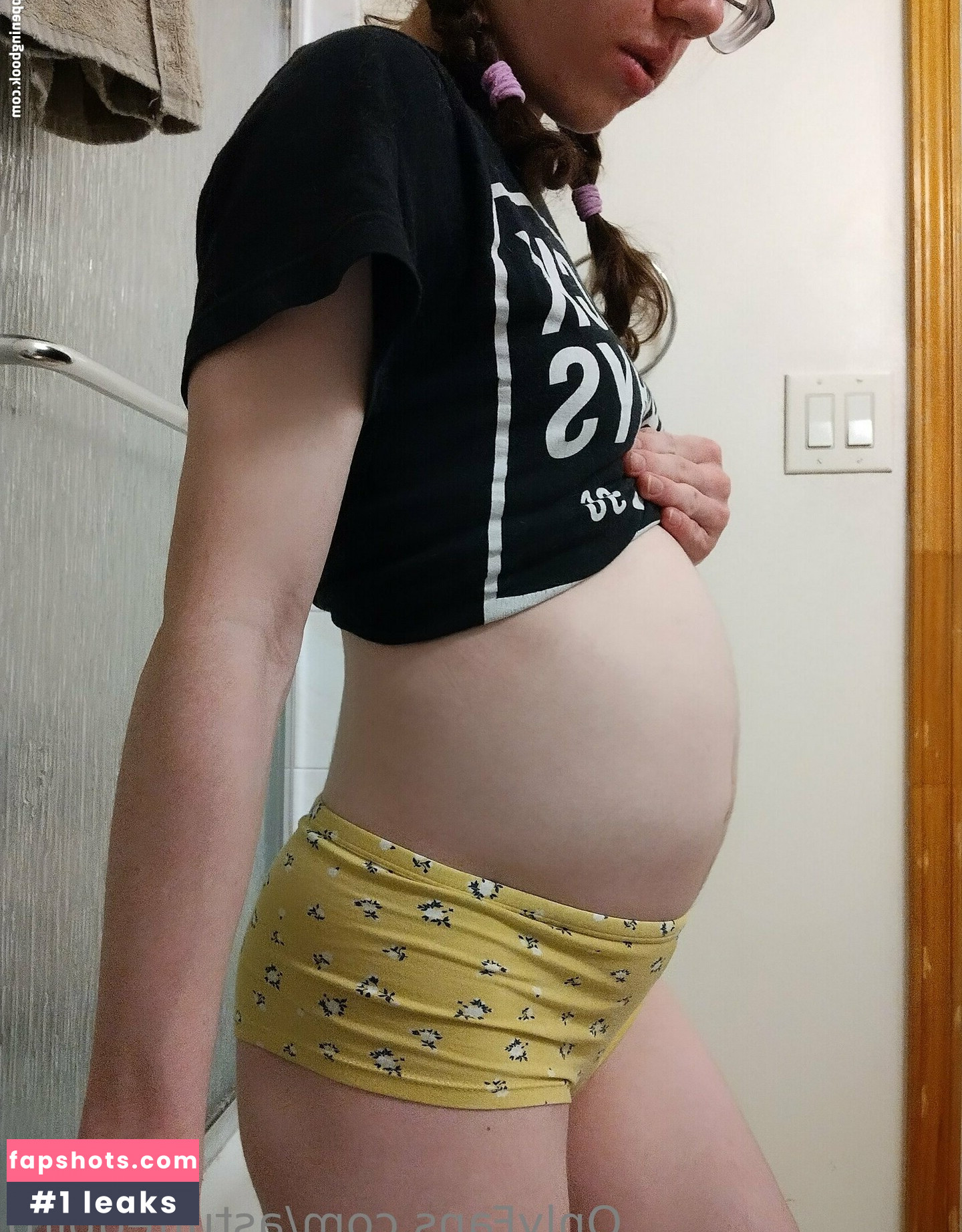 astuffedbirb Nude Leaks OnlyFans Photos #17 - LeakJerk