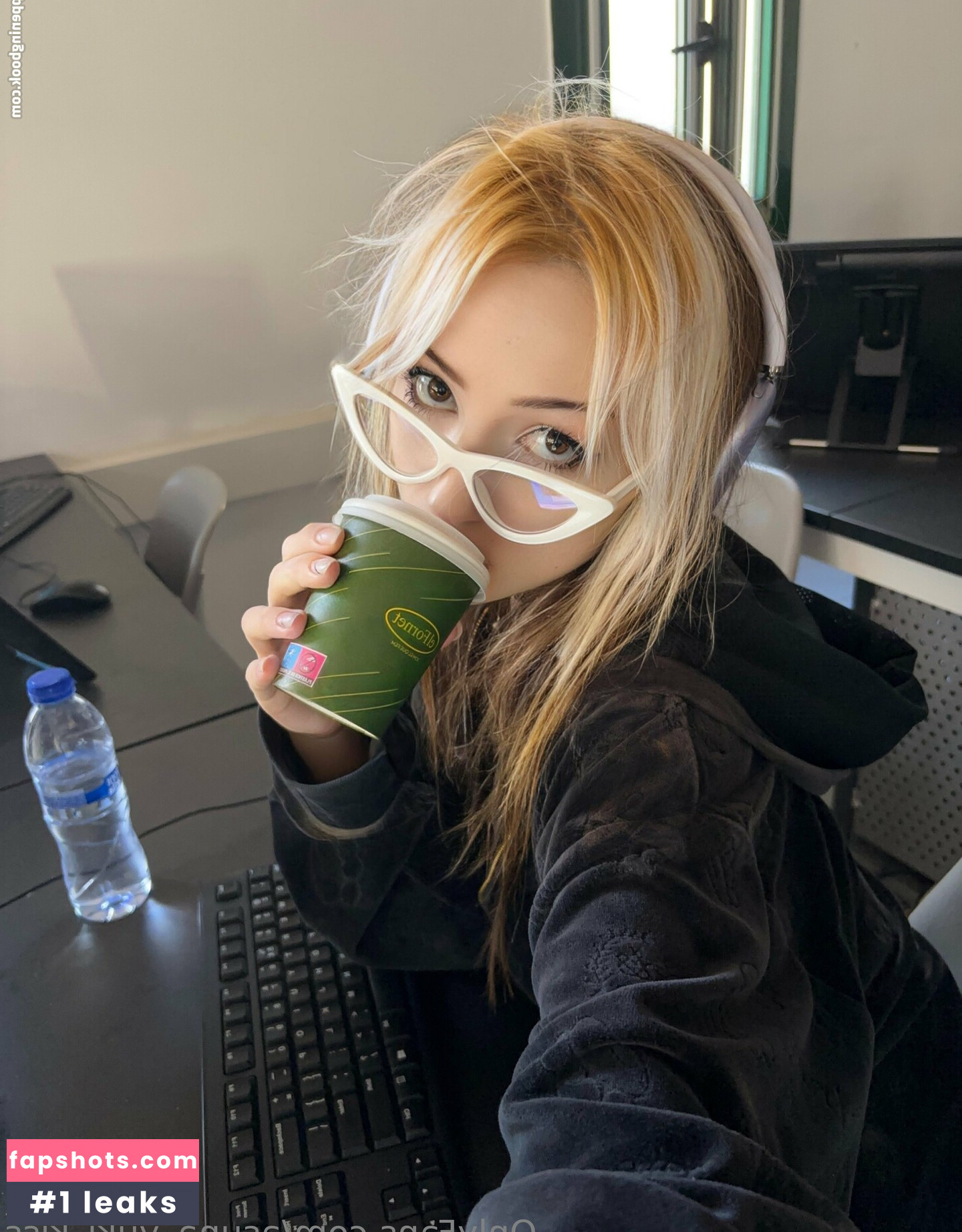 asuna_yuki_premium gallery photo #15