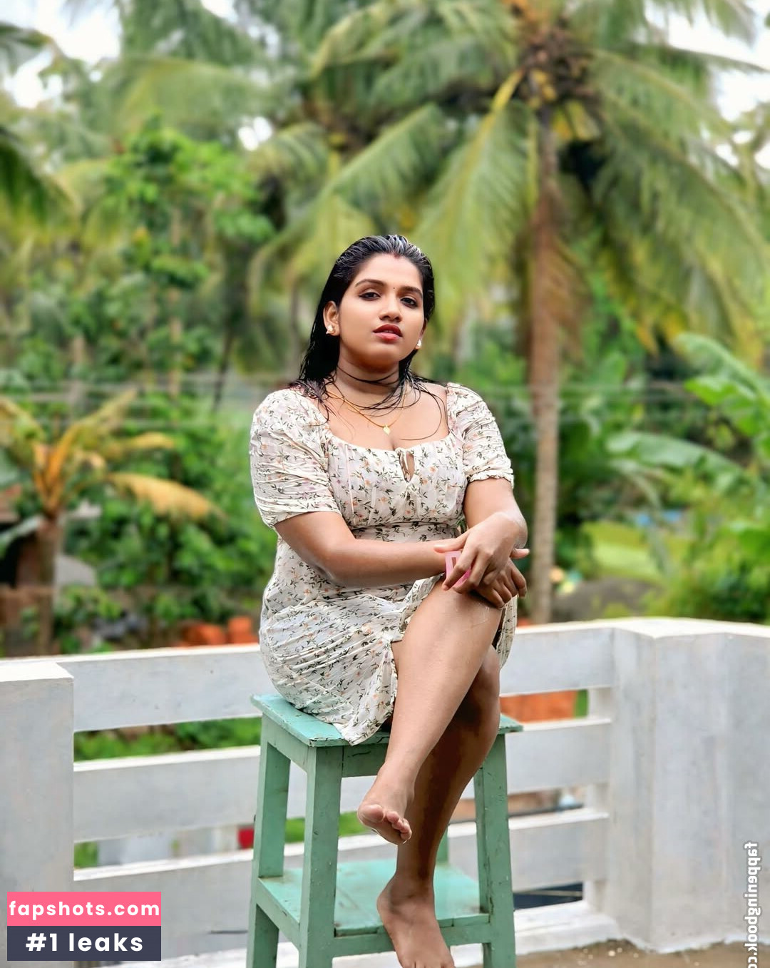 Aswany_ys nude babe gallery