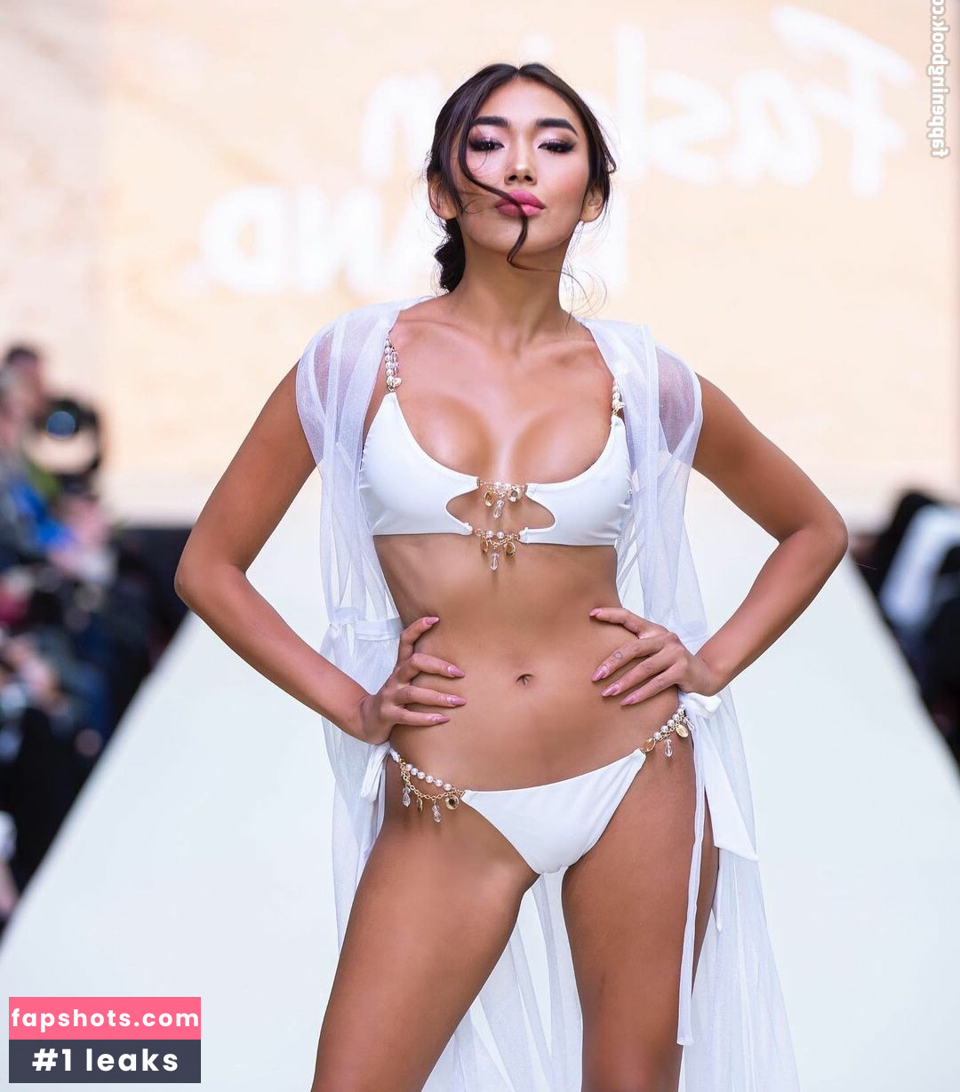 Asya Sun gallery photo #5