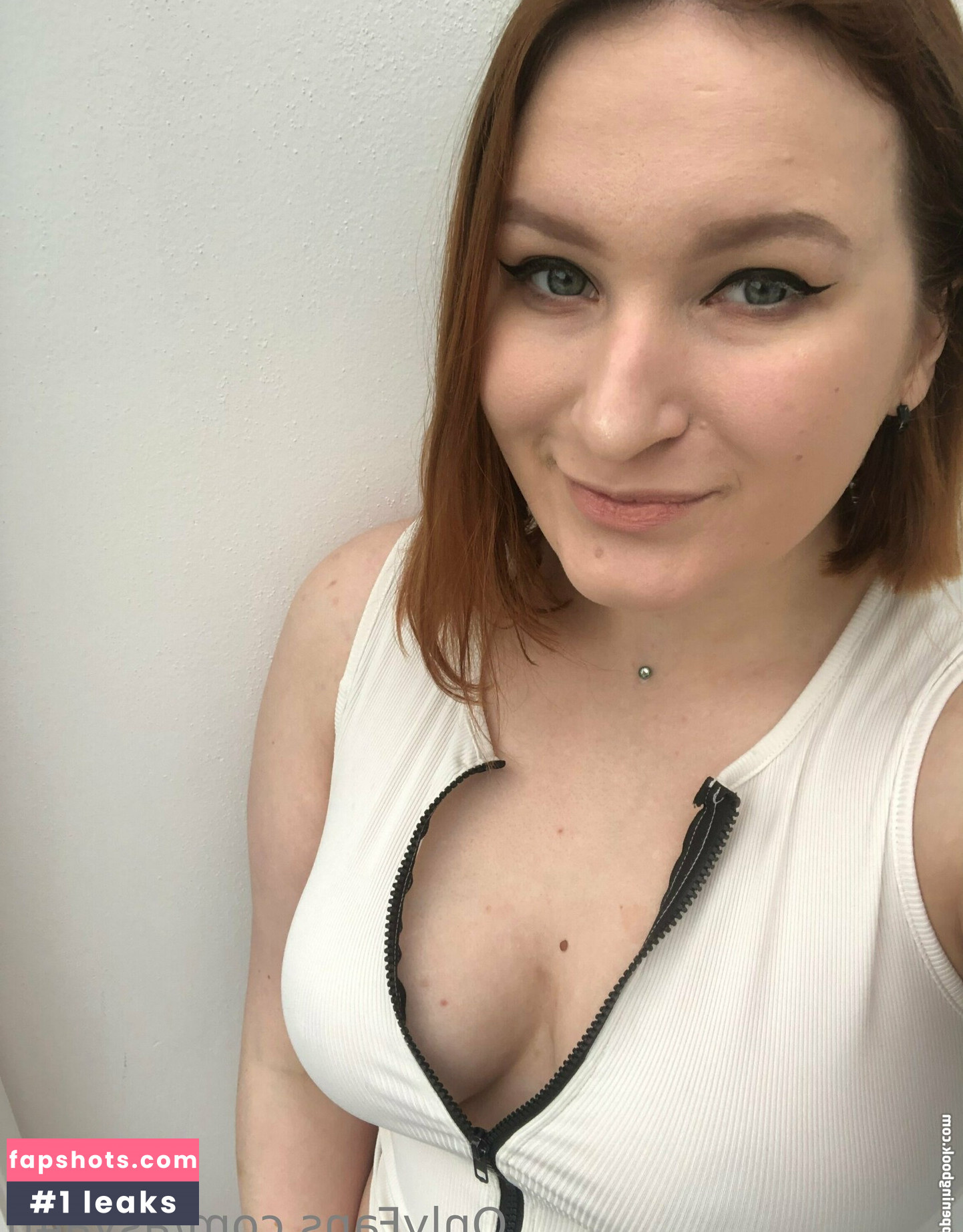 asya4u gallery photo #26