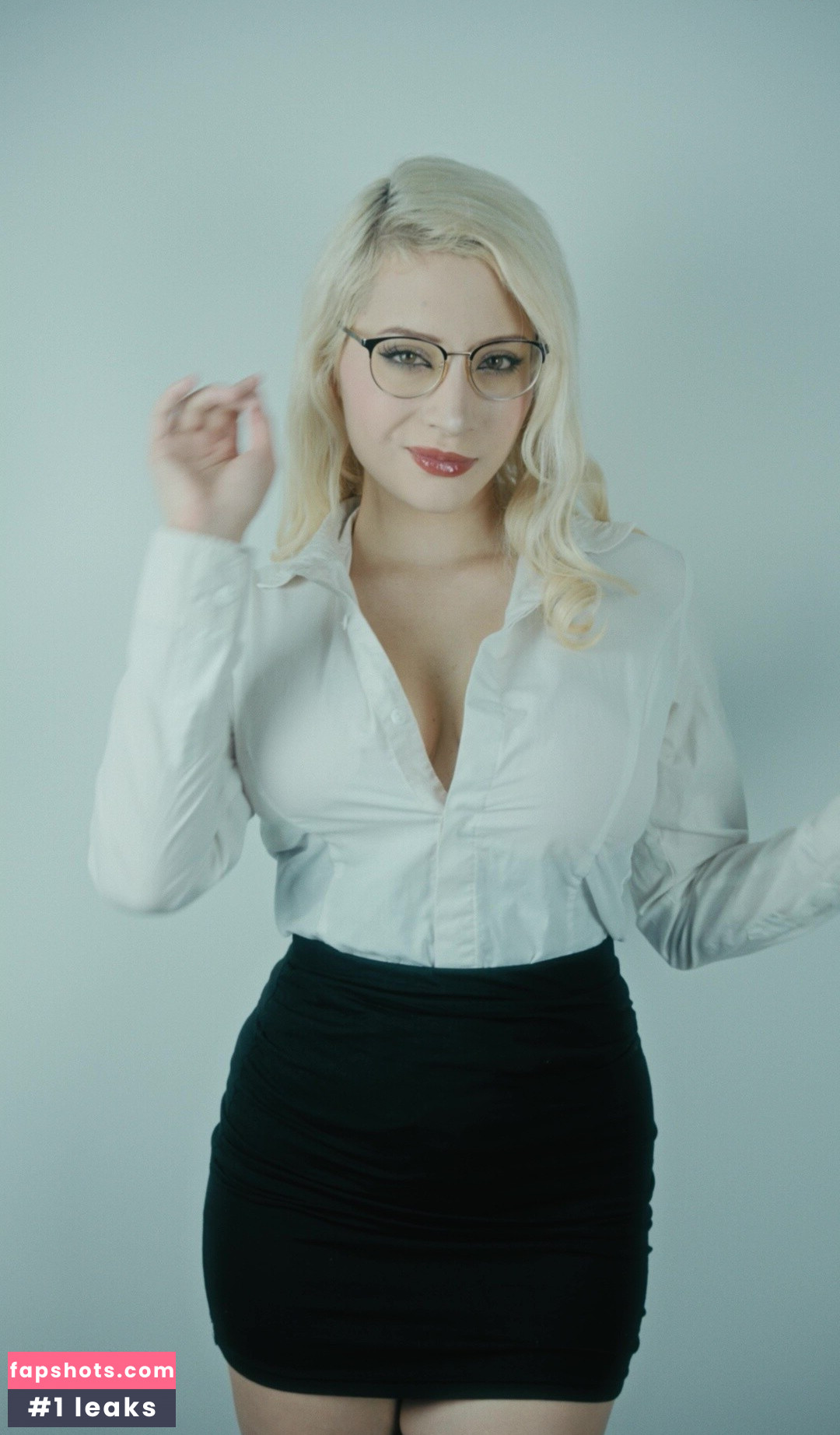 Athena Cosplay gallery photo #15