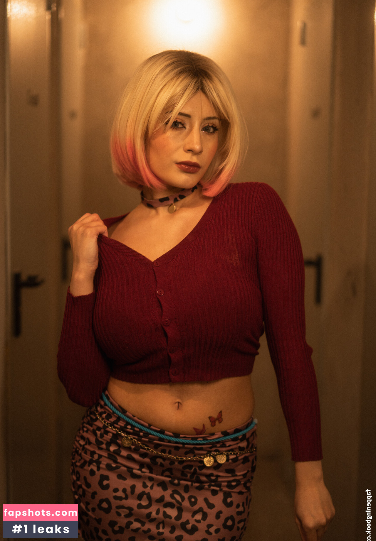 Athena Cosplay gallery photo #25