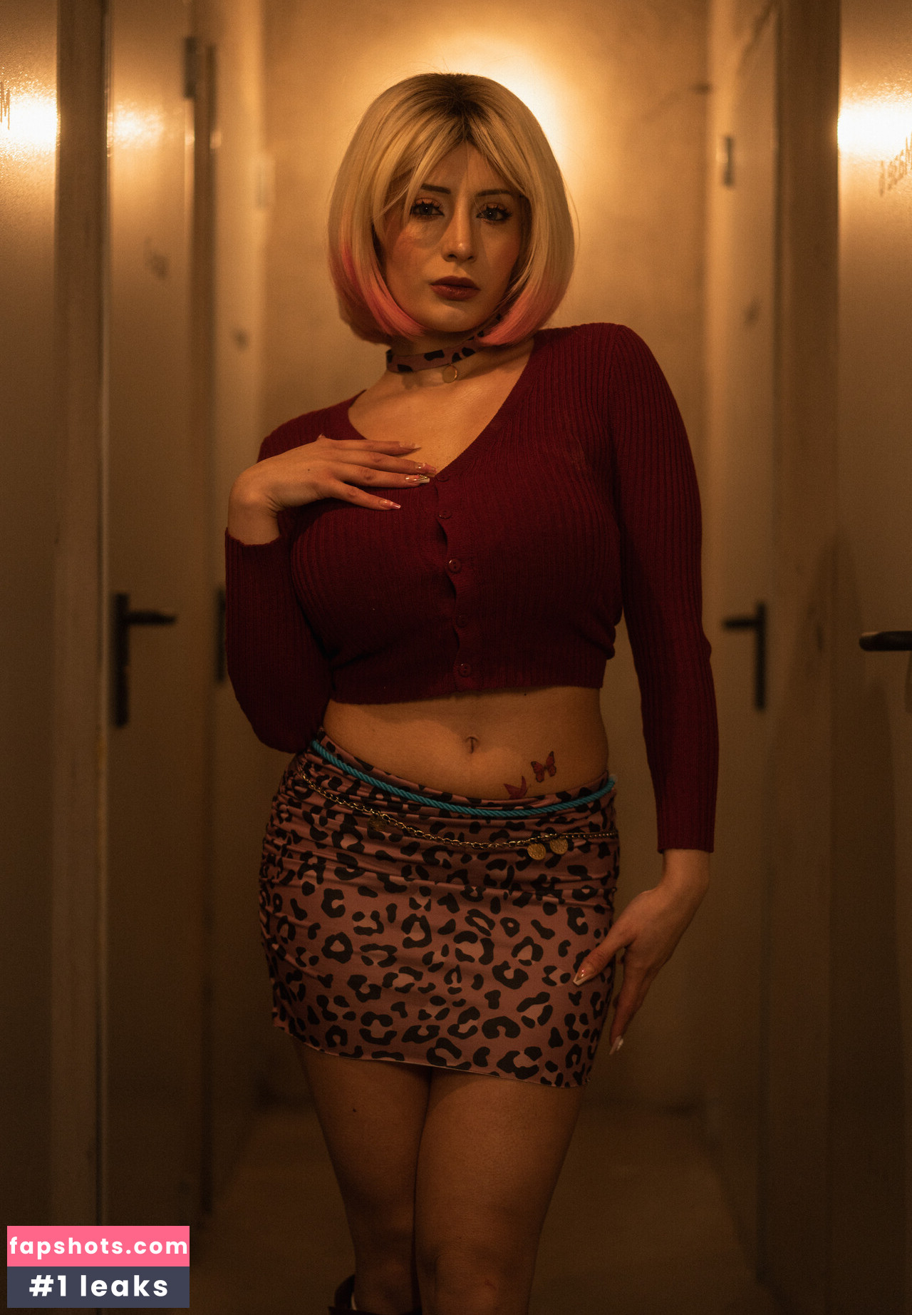 Athena Cosplay gallery photo #26