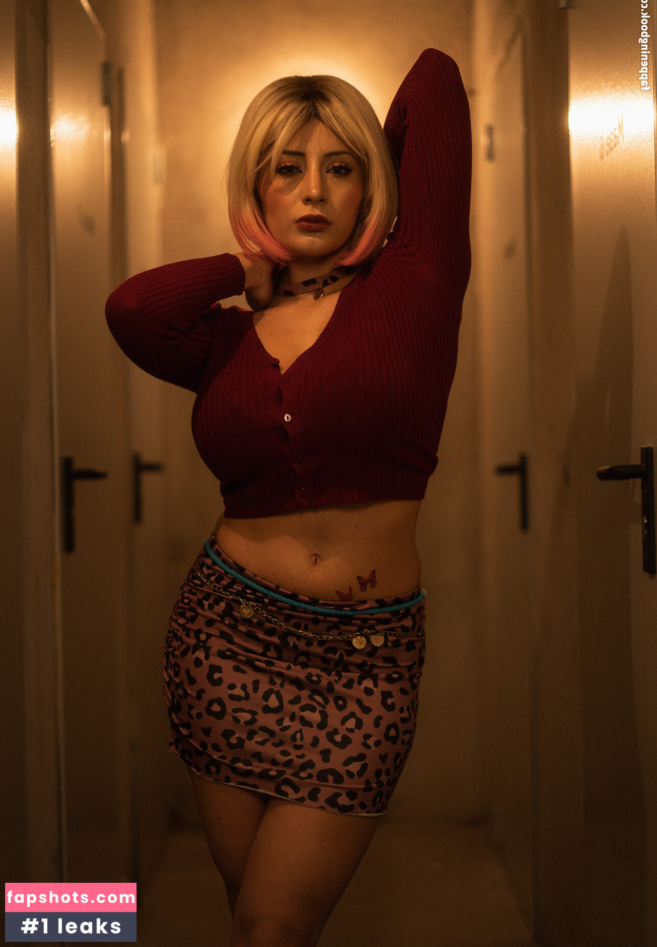 Athena Cosplay gallery photo #31