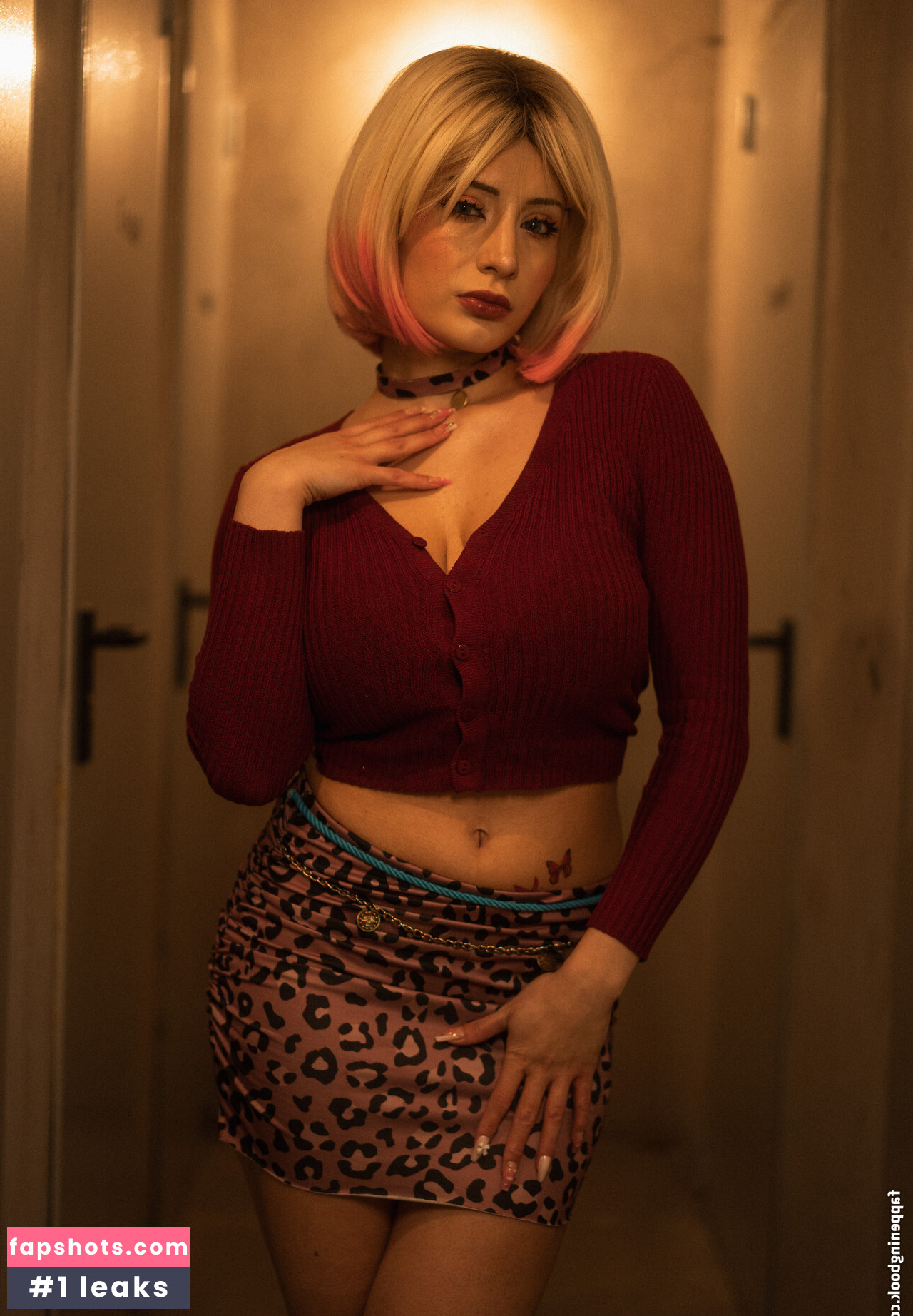 Athena Cosplay gallery photo #34