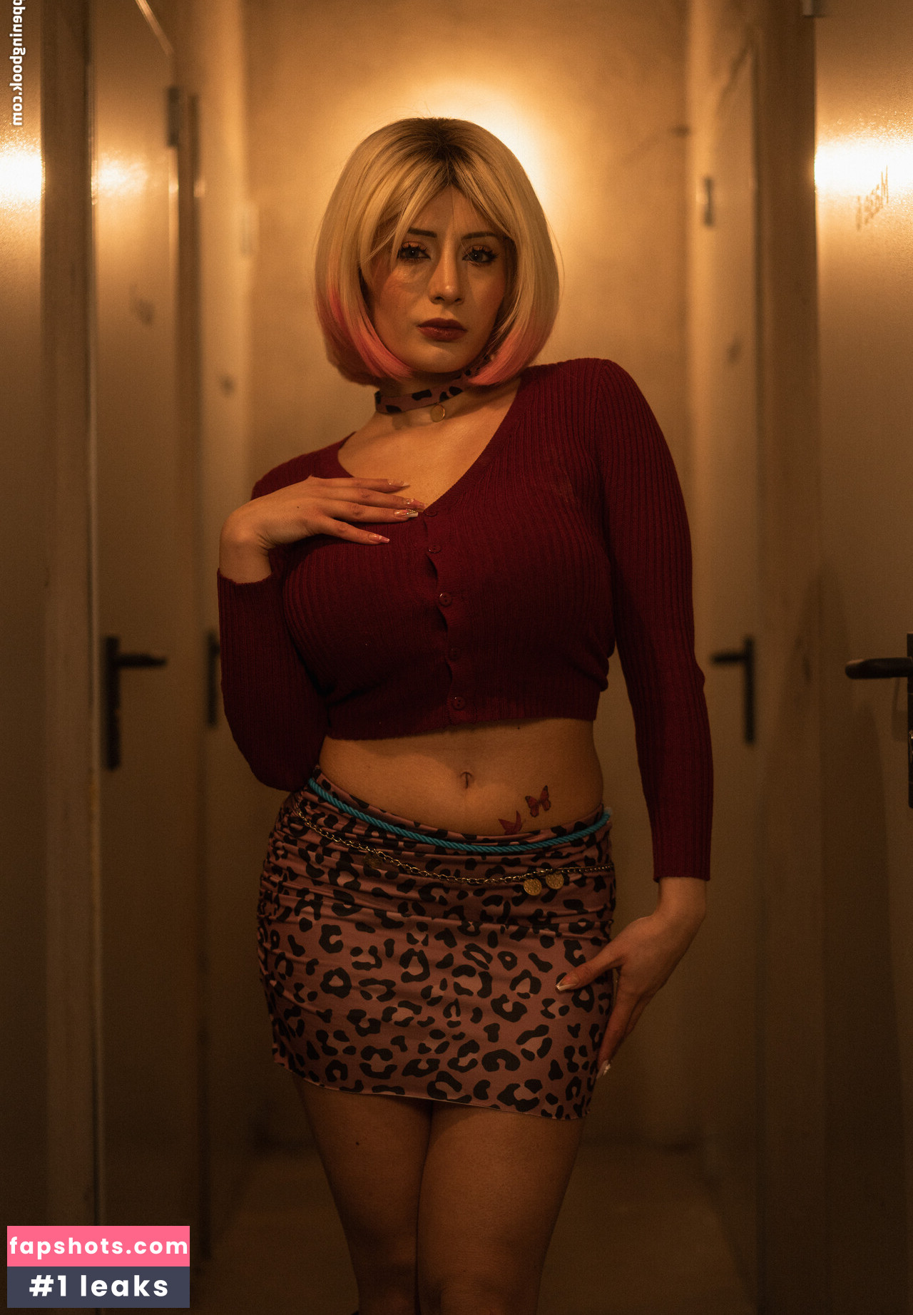 Athena Cosplay gallery photo #36