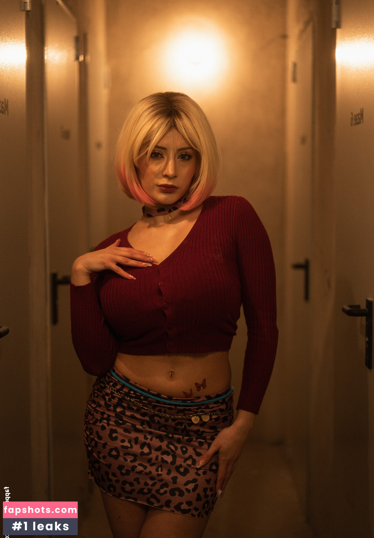 Athena Cosplay gallery photo #38