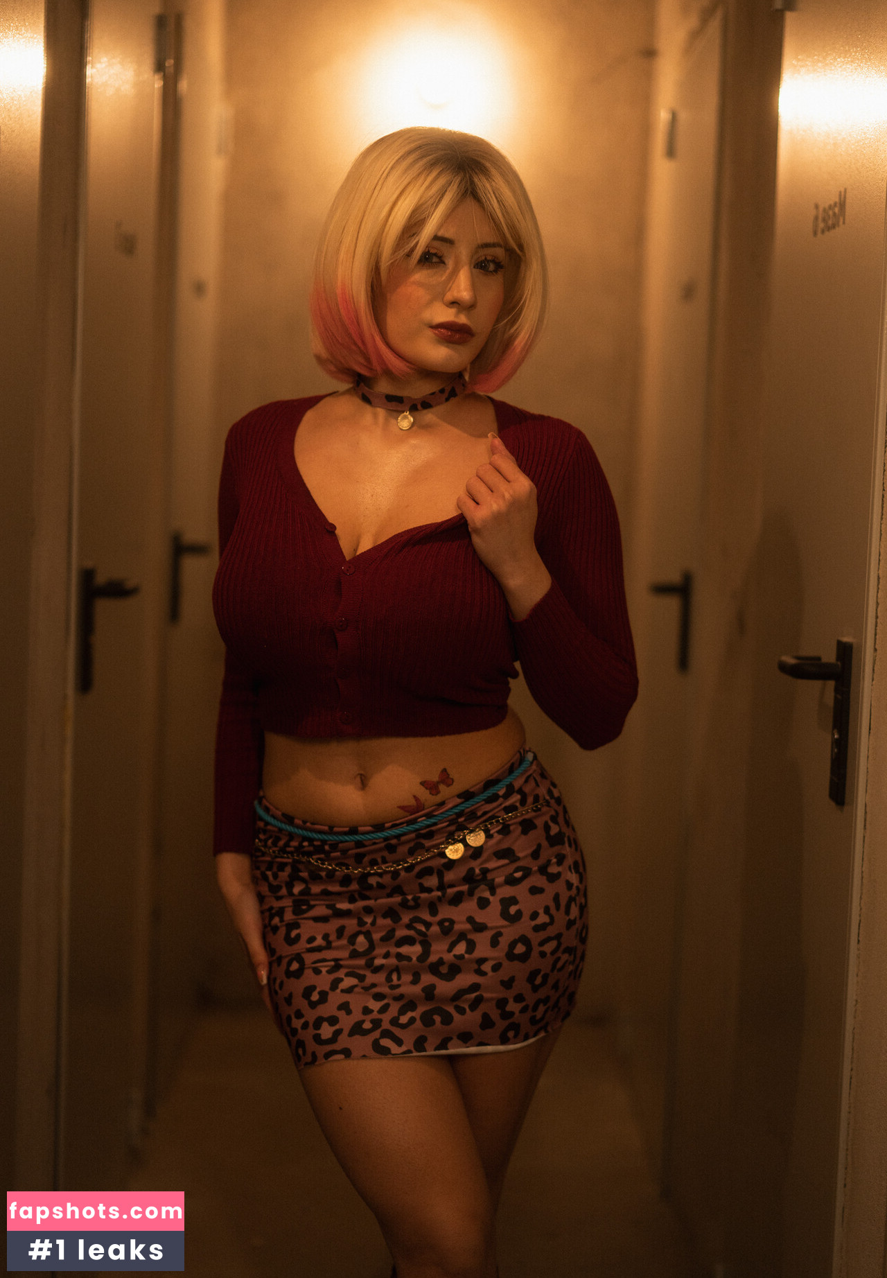 Athena Cosplay gallery photo #42