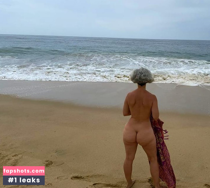 Athena Demos gallery photo #41