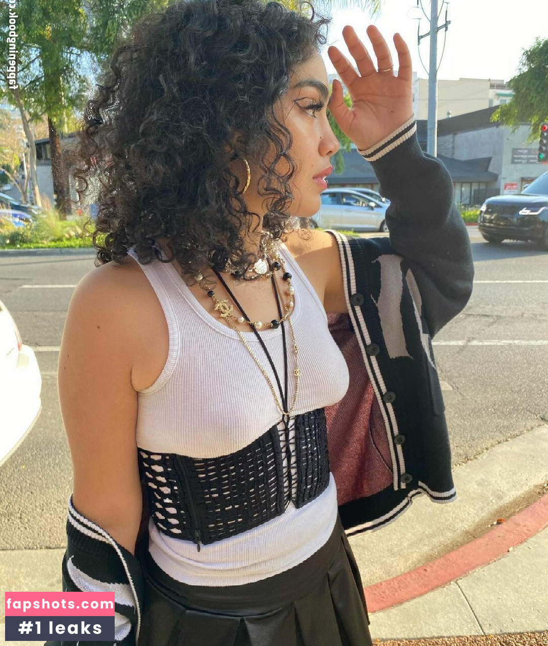 Athena Mansour gallery photo #11