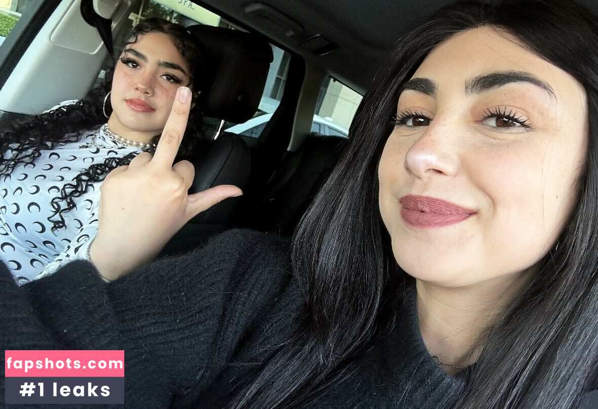 Athena Mansour gallery photo #8