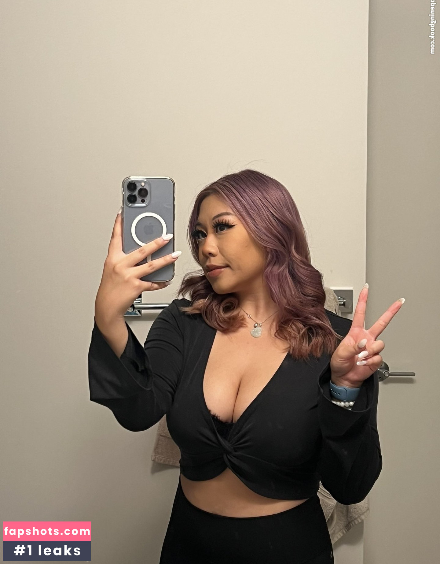 athennessy gallery photo #4