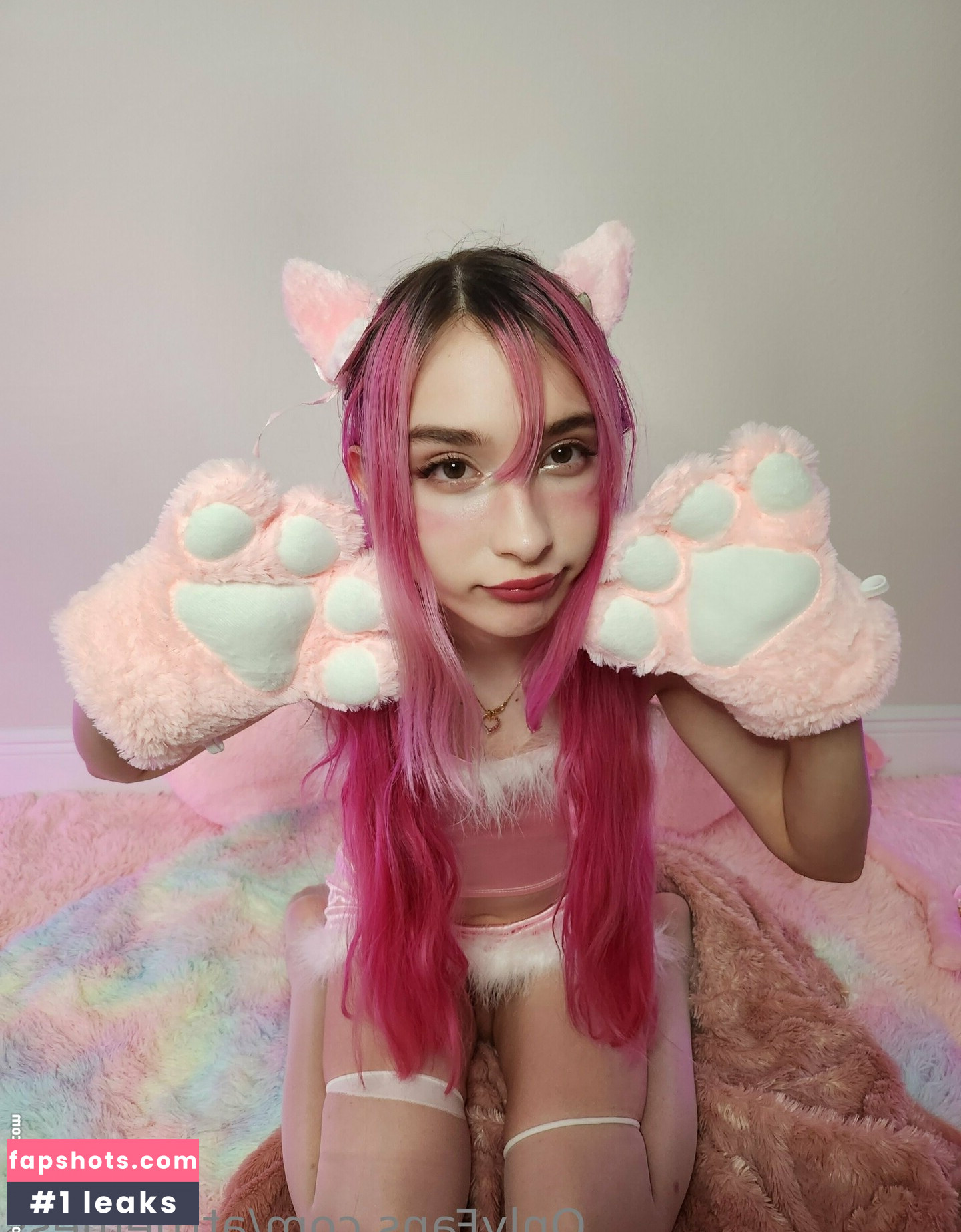 atruemess nude babe gallery