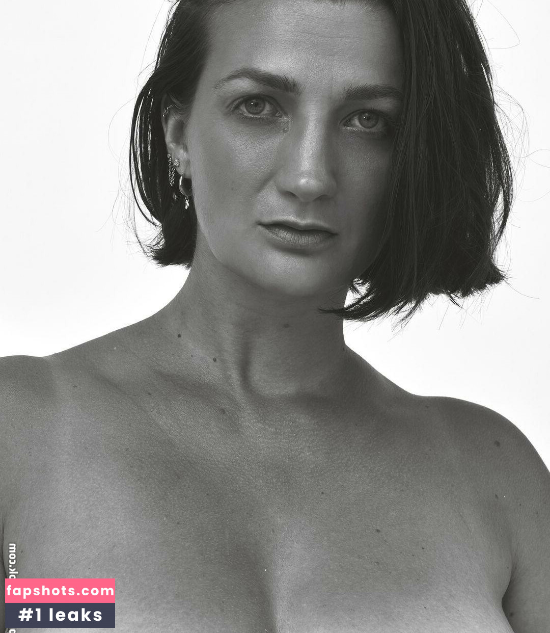 Atypiqa gallery photo #2