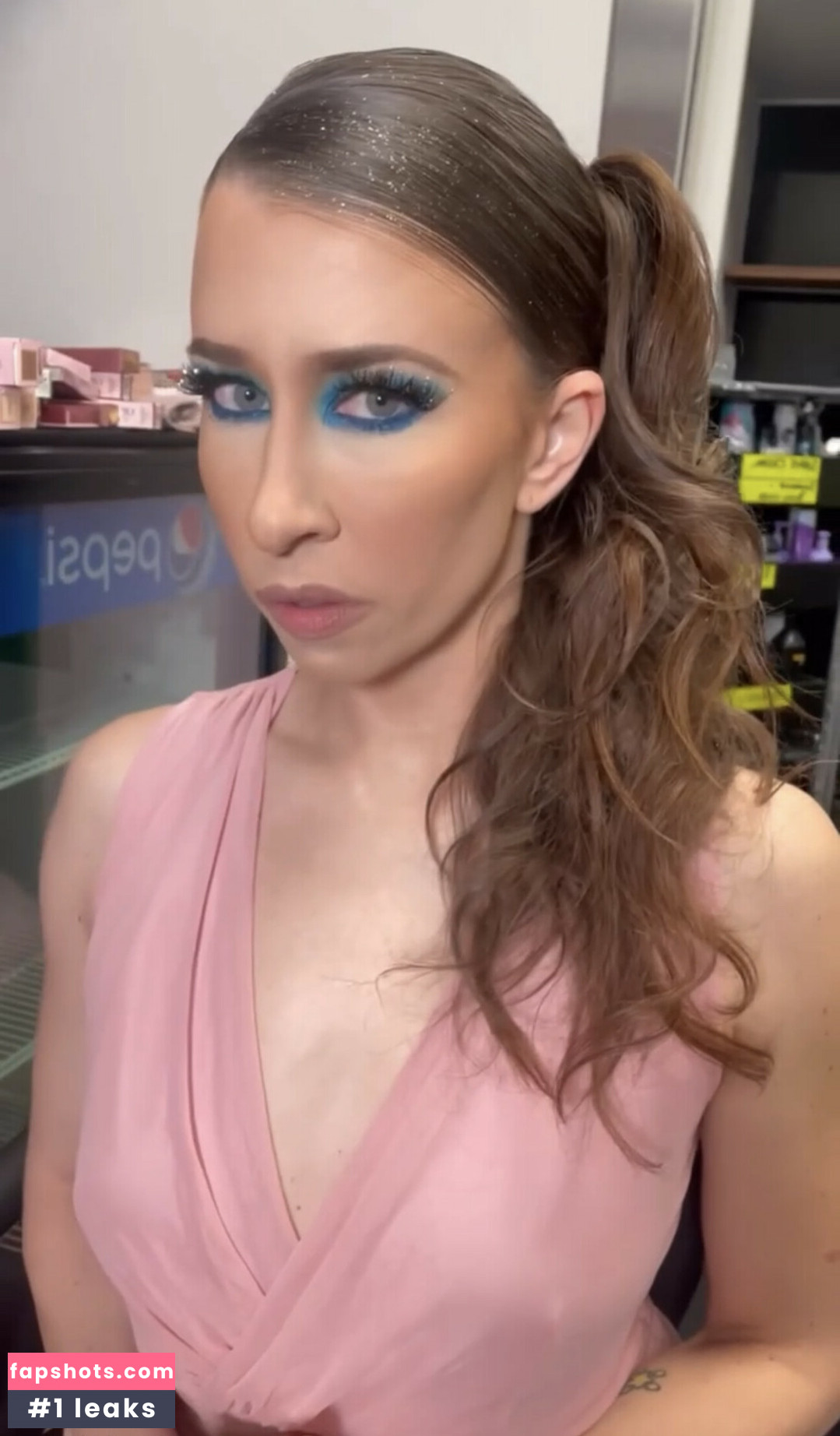 Aubrey Edwards gallery photo #11