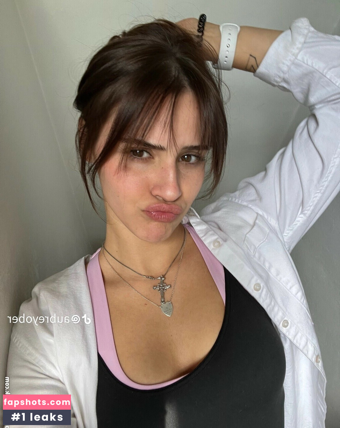 Aubrey Ober gallery photo #53