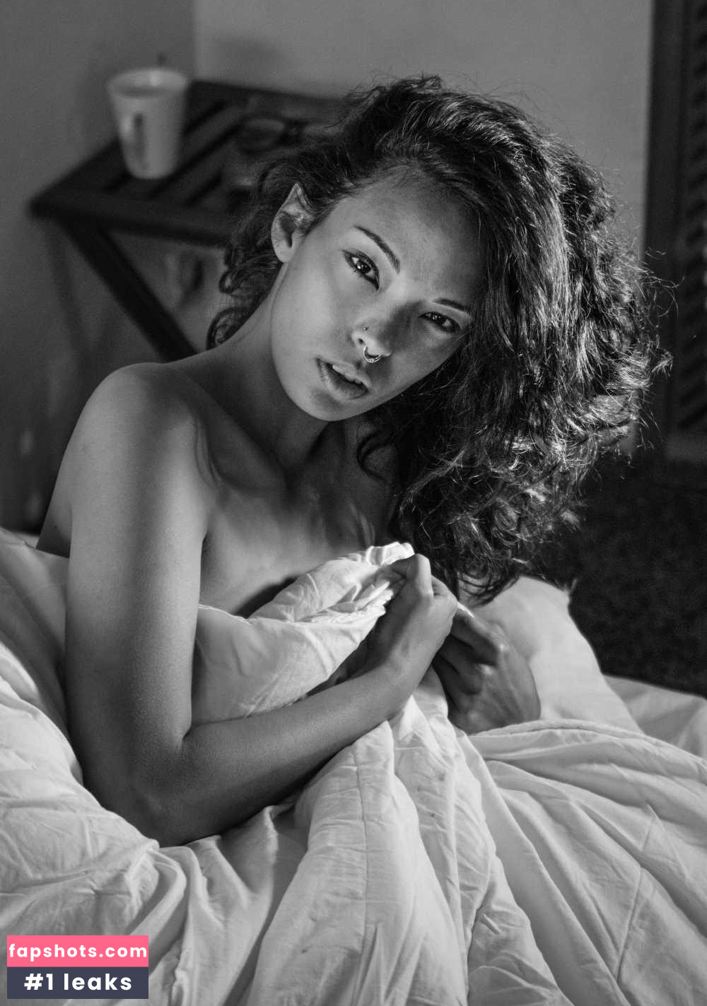 Audrey Phoenix gallery photo #15