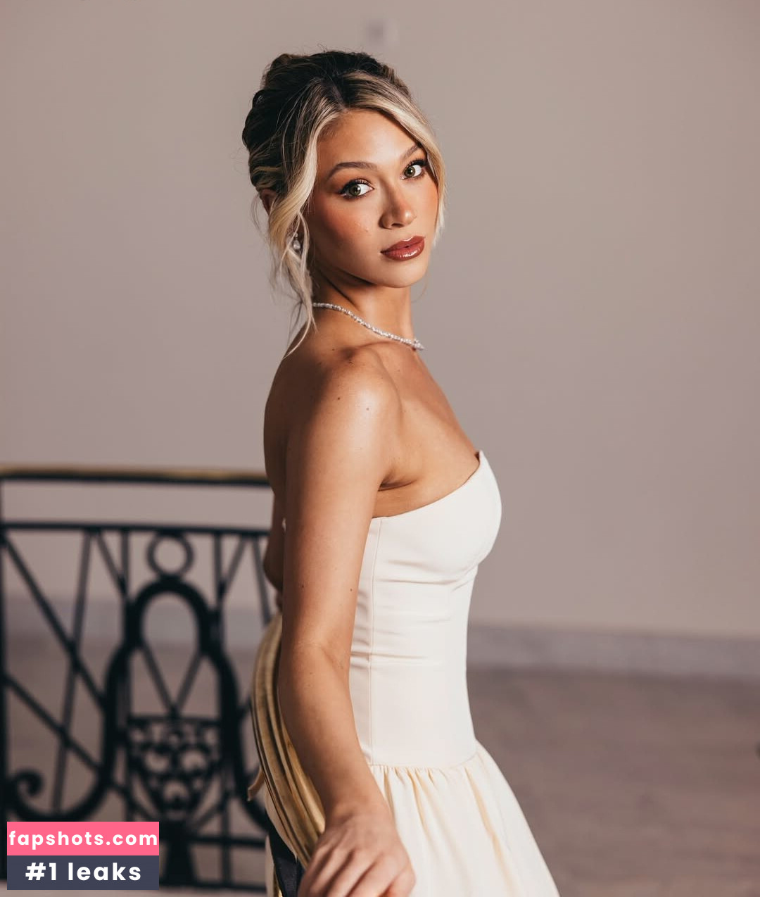 Audrey Trullinger Nude Leaks OnlyFans Photos #17 - LeakJerk