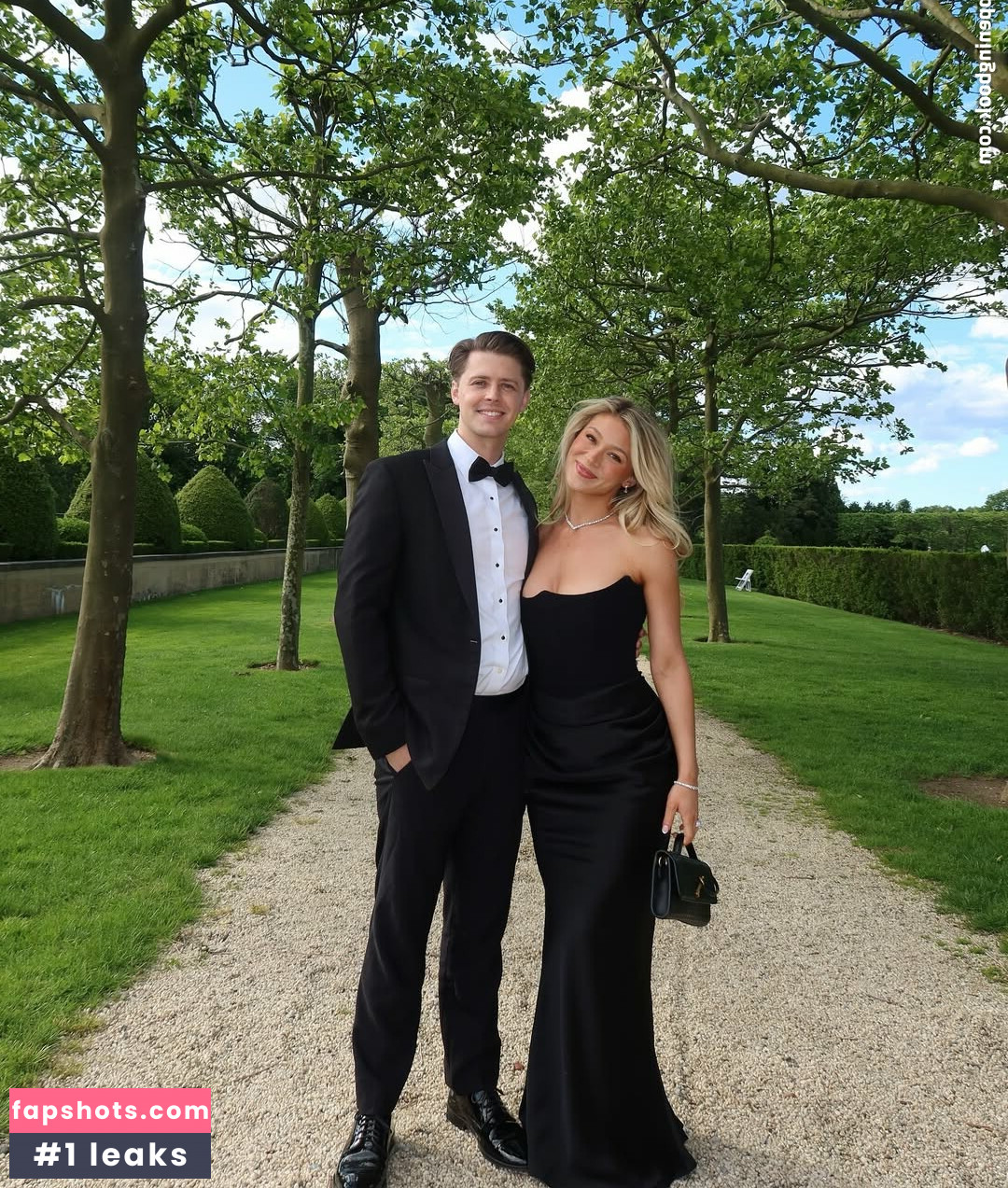 Audrey Trullinger Nude Leaks OnlyFans Photos #21 - LeakJerk