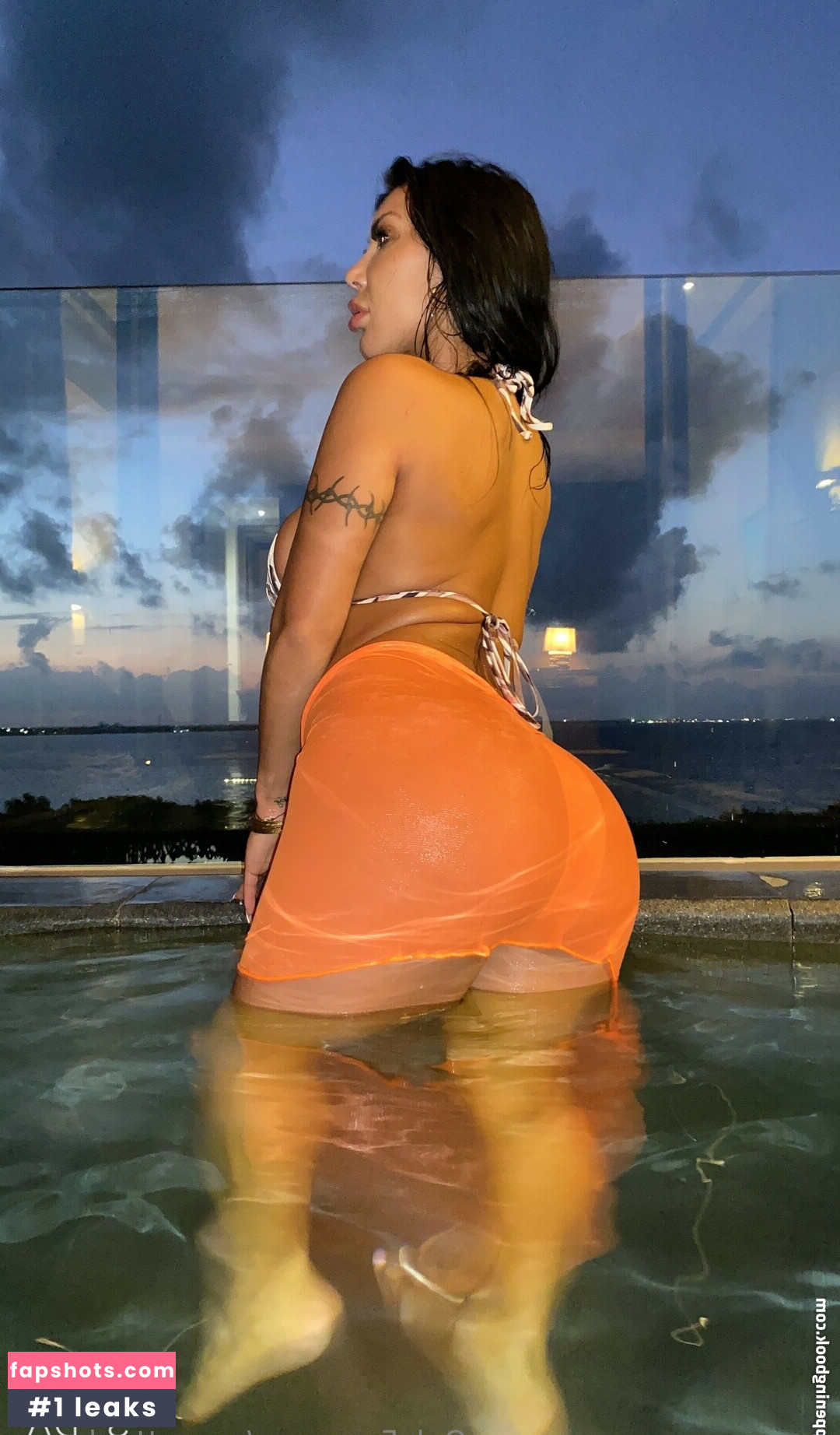 August Taylor gallery photo #27