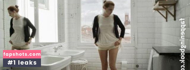 Aura Garrido gallery photo #29