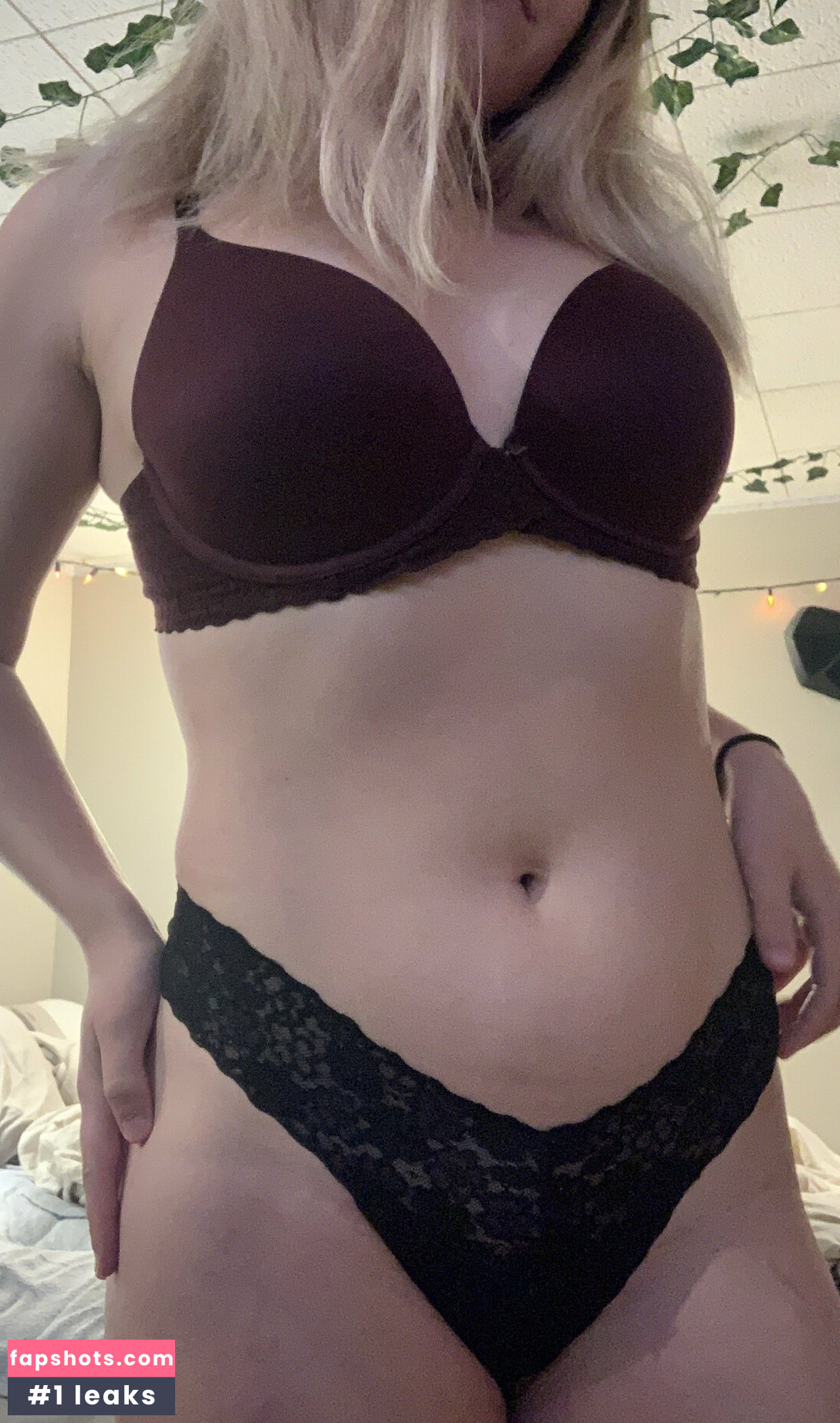 auraflowersfree Nude Leaks OnlyFans Photos #11 - LeakJerk