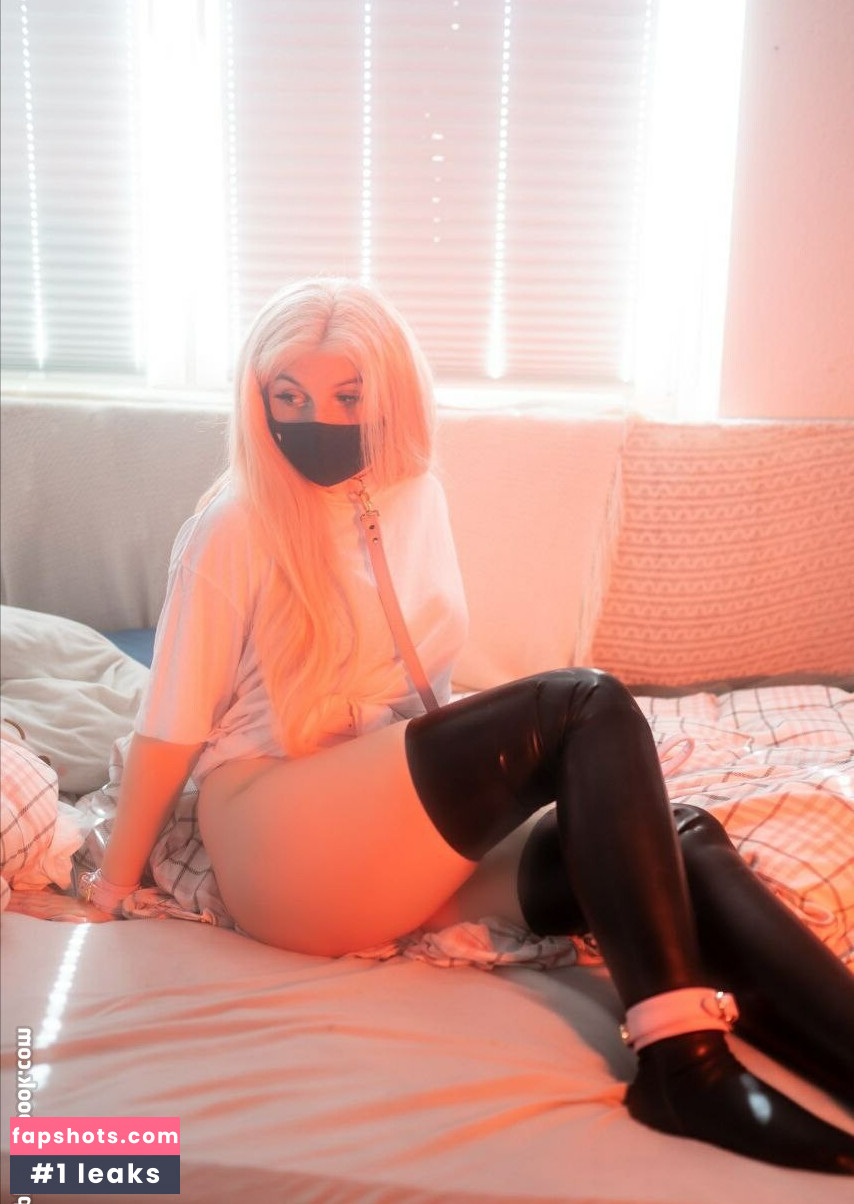 Aurelia Baker Nude Leaks OnlyFans Photos #70 - LeakJerk