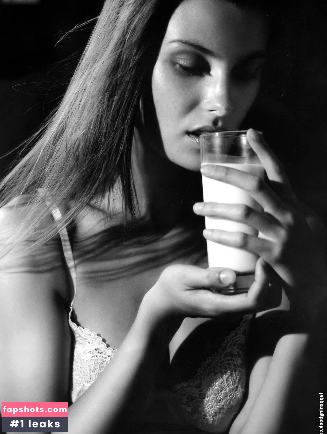 Aurelie Claudel gallery photo #4