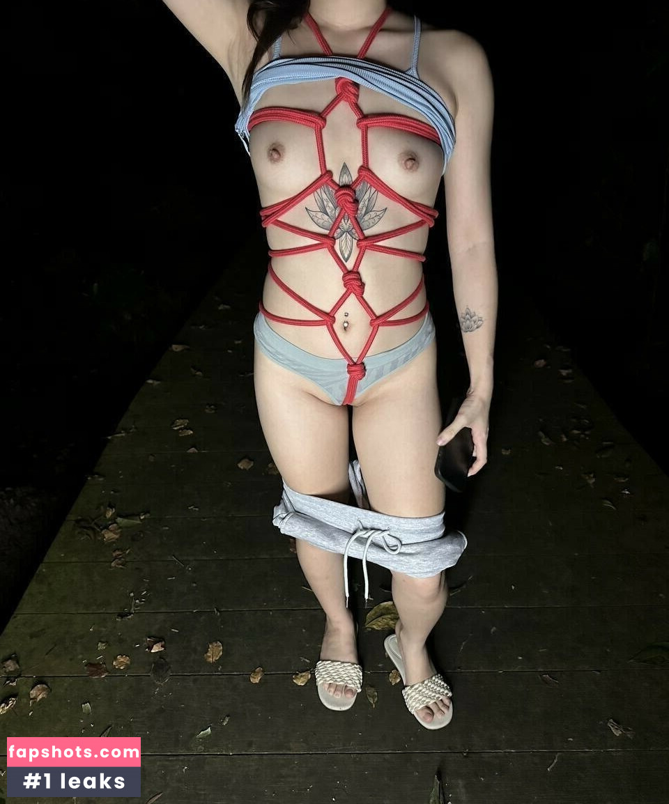 Aurixxity gallery photo #4